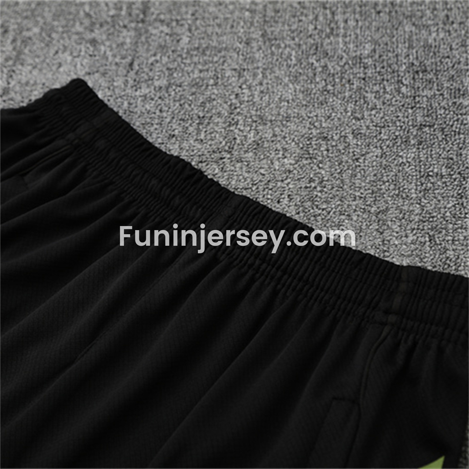 Funinjersey-Real Madrid 25-26 Kid Short-Sleeve Training Set - Green Black Top & Black Shorts