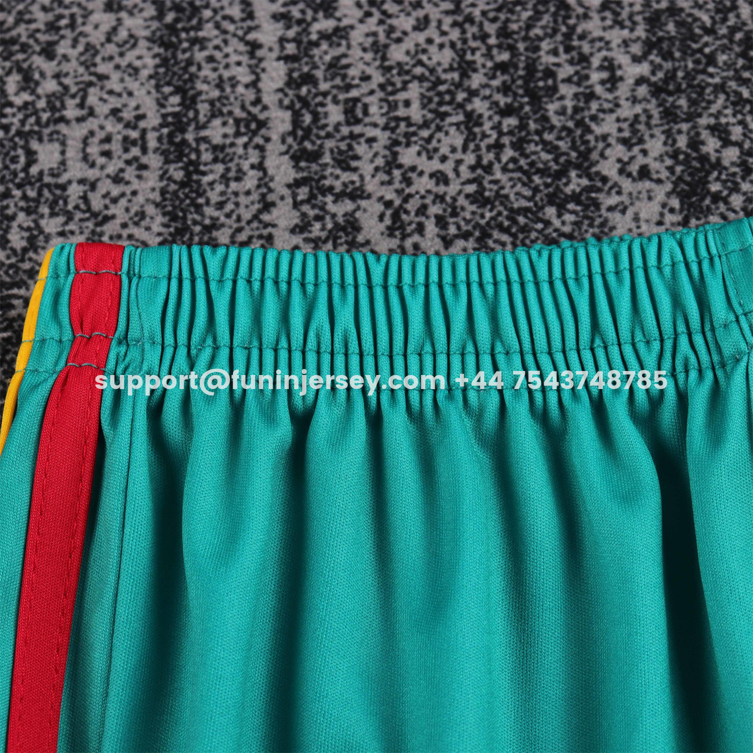 Funinjersey-Retro Spain 2010 Green Goalkeeper Kids Kit