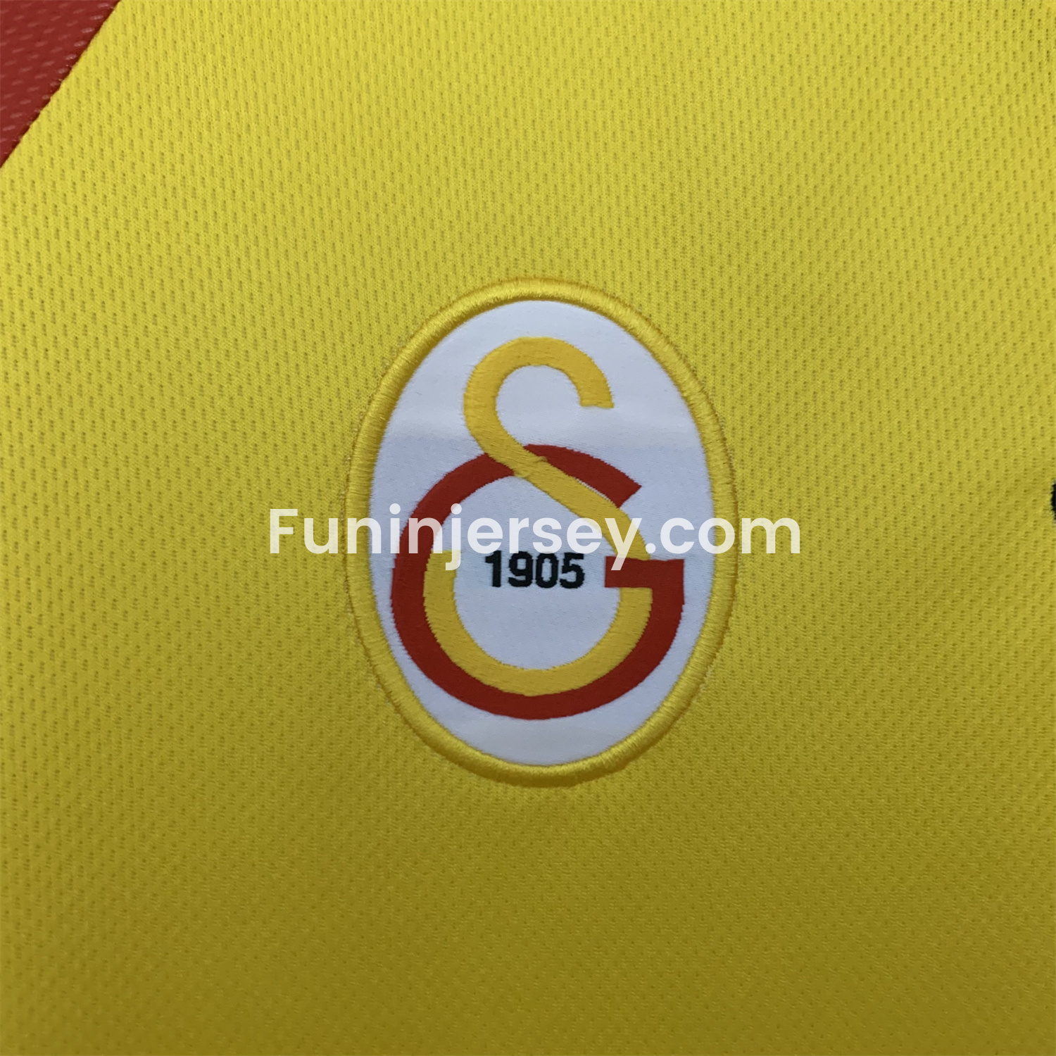 Funinjersey-Retro Galatasaray 1998-99 Home Jersey
