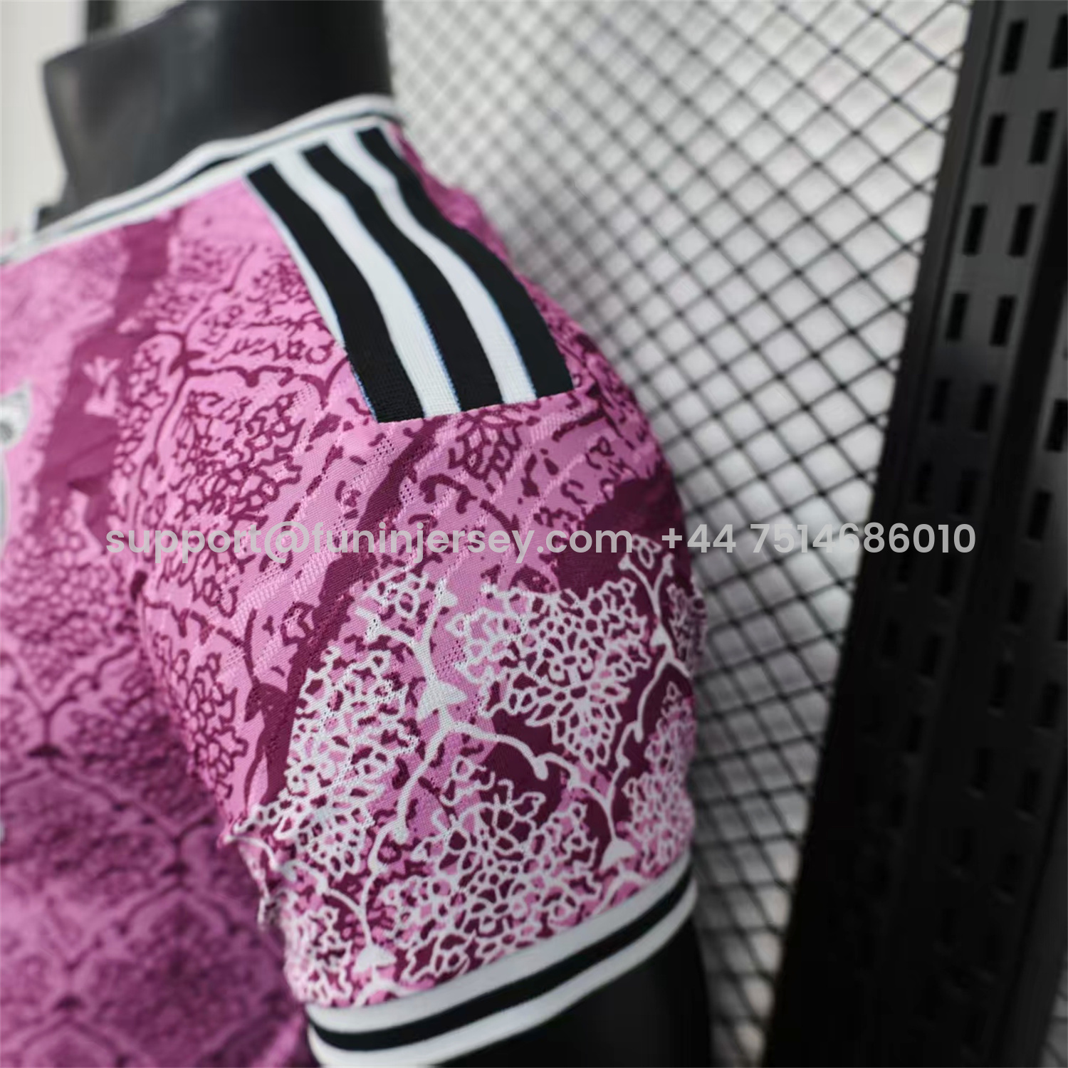 Funinjersey-Real Madrid 25-26 Pink With Purple Texture Special Jersey - Player Version