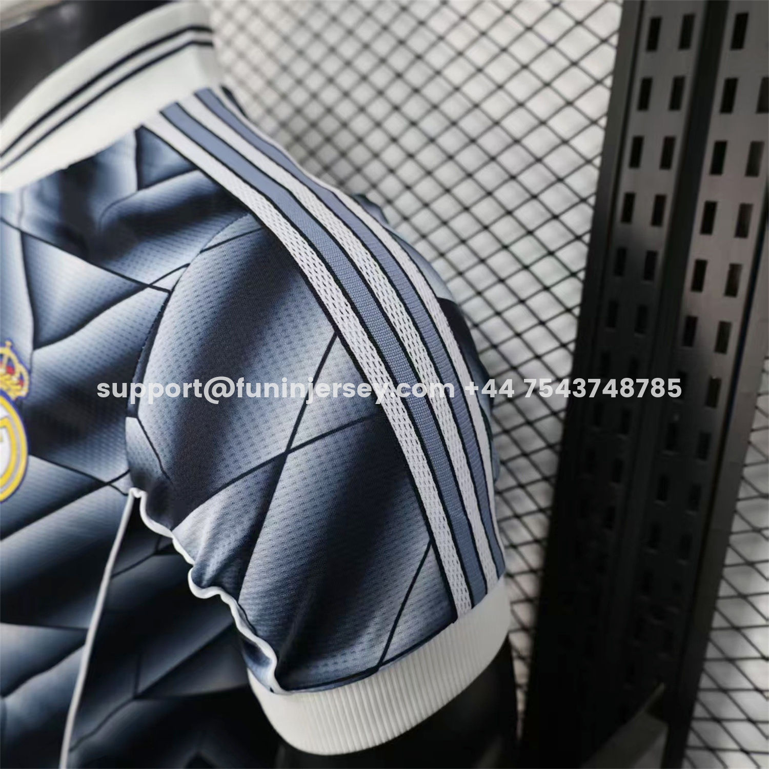 Funinjersey-Real Madrid 25-26 Refracted Black Light White Special Jersey - Player Version