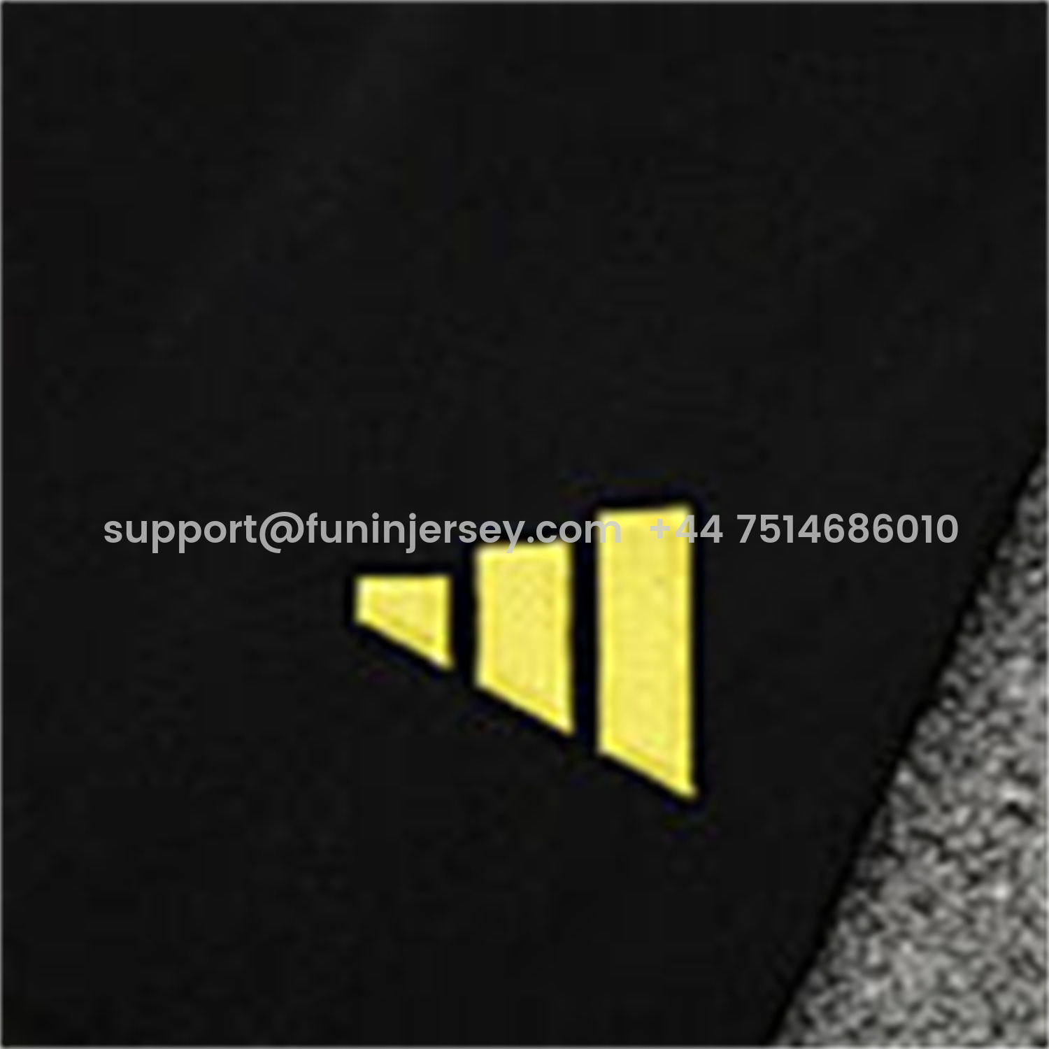 Funinjersey-Manchester United 25-26 Short-Sleeve Training Set - Yellow Lines Black Top & Black Shorts