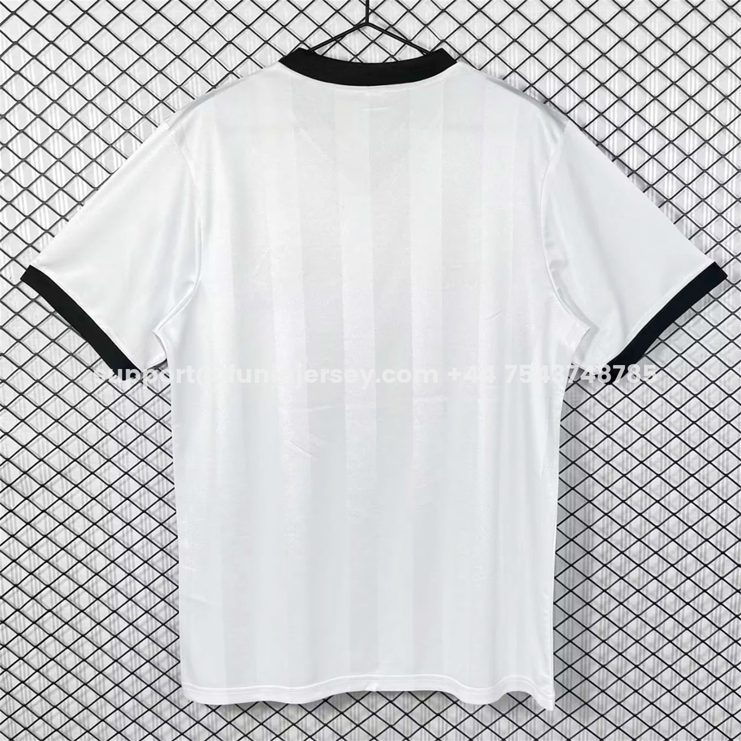 Funinjersey-Retro Wolverhampton Wanderers Wolves 1986-88 Away Jersey