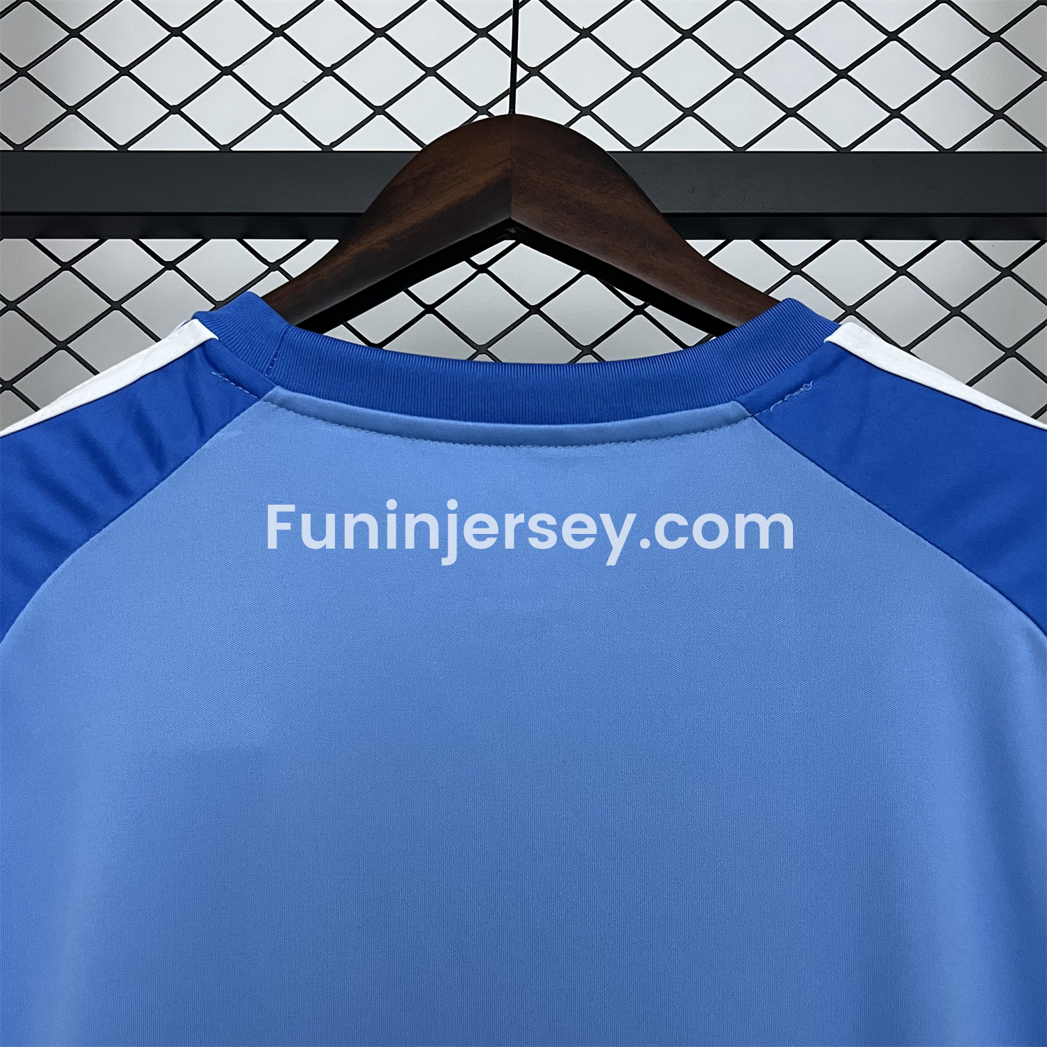 Funinjersey-Real Madrid 25-26 Blue Goalkeeper Jersey - Fans Version