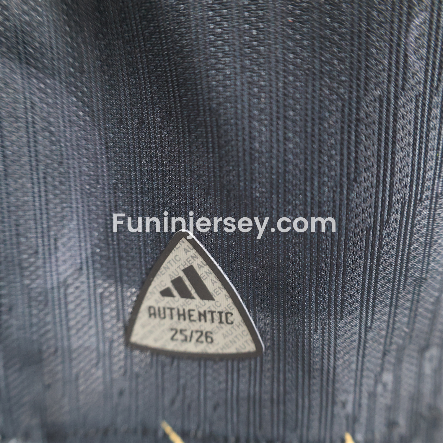 Funinjersey-Liver.pool 25-26 Orange Liver.pool Bird Black Special Jersey - Player Version