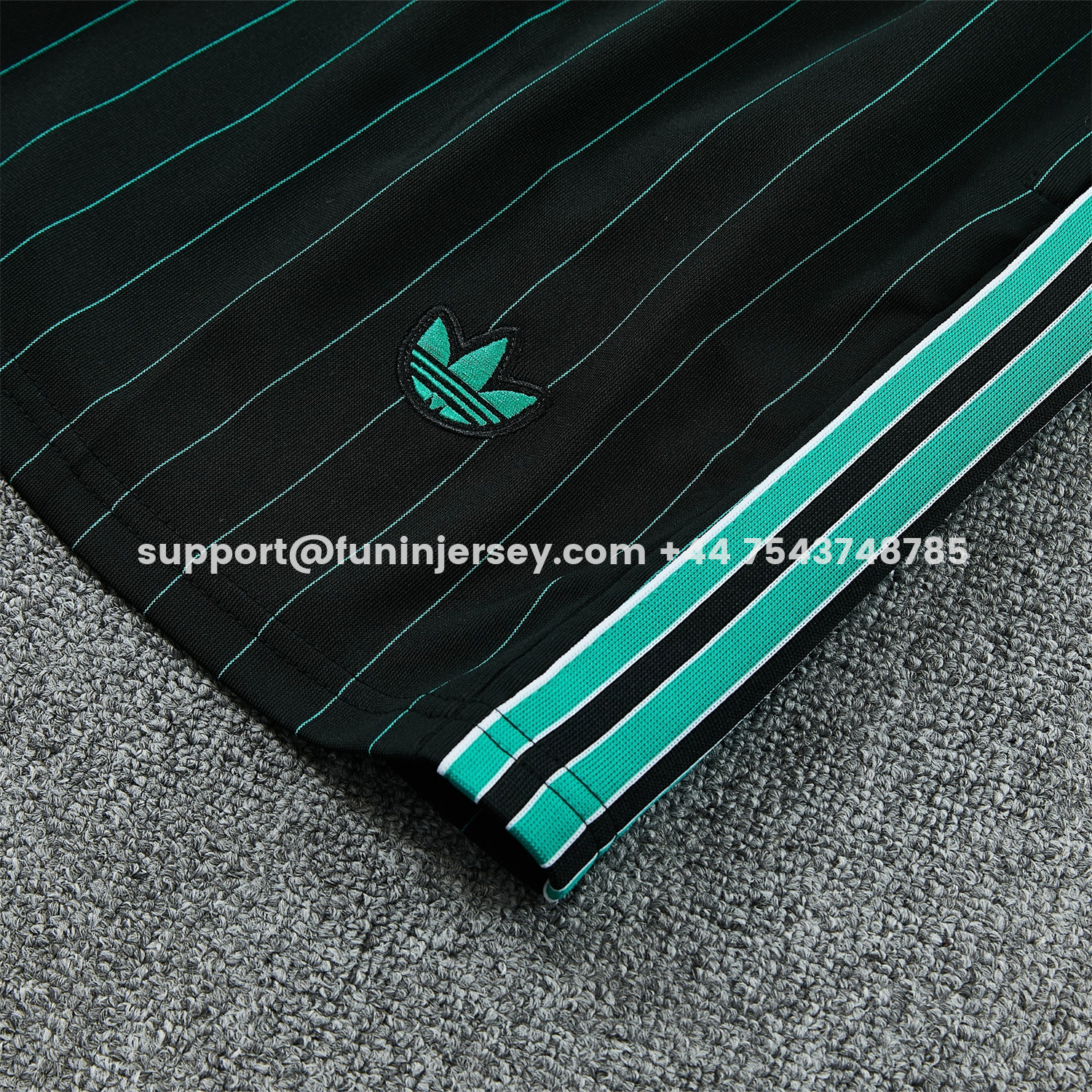 Funinjersey-Liver.pool 25-26 Retro Style Vest Training Set - Black With Turquoise Stripes Top & Pants