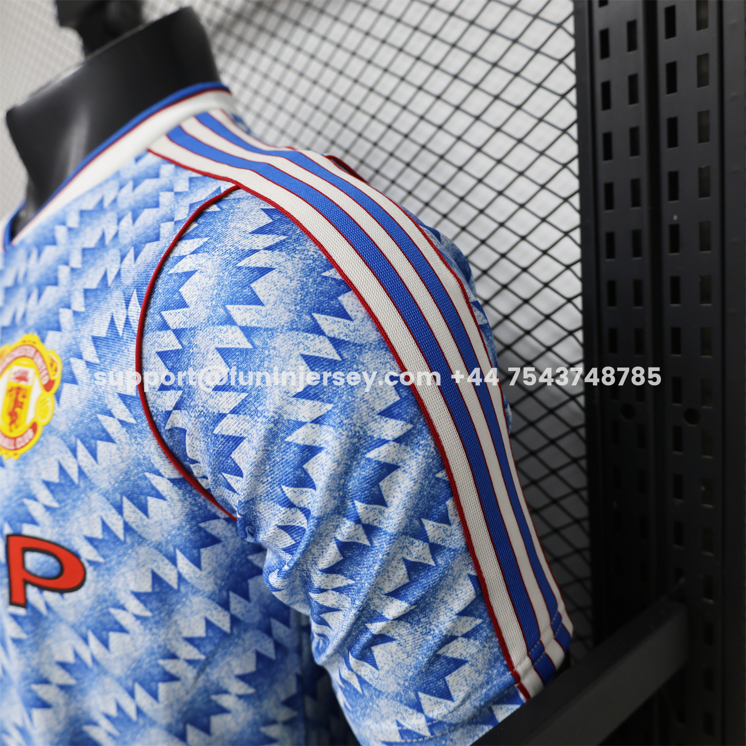 Funinjersey-Manchester United 26-27 Terrace Icon Retro Casual Style Blue Jersey - Player Version
