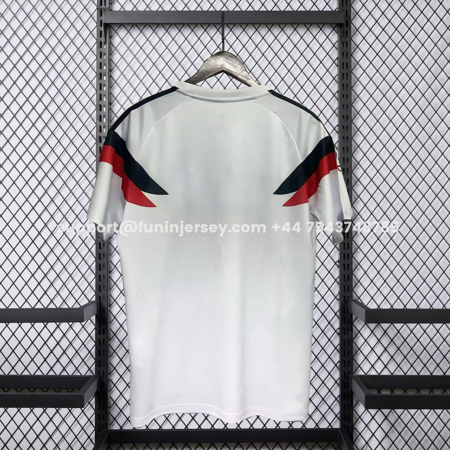 Funinjersey-Colo Colo 25-26 Retro Style White Jersey - Fans Version