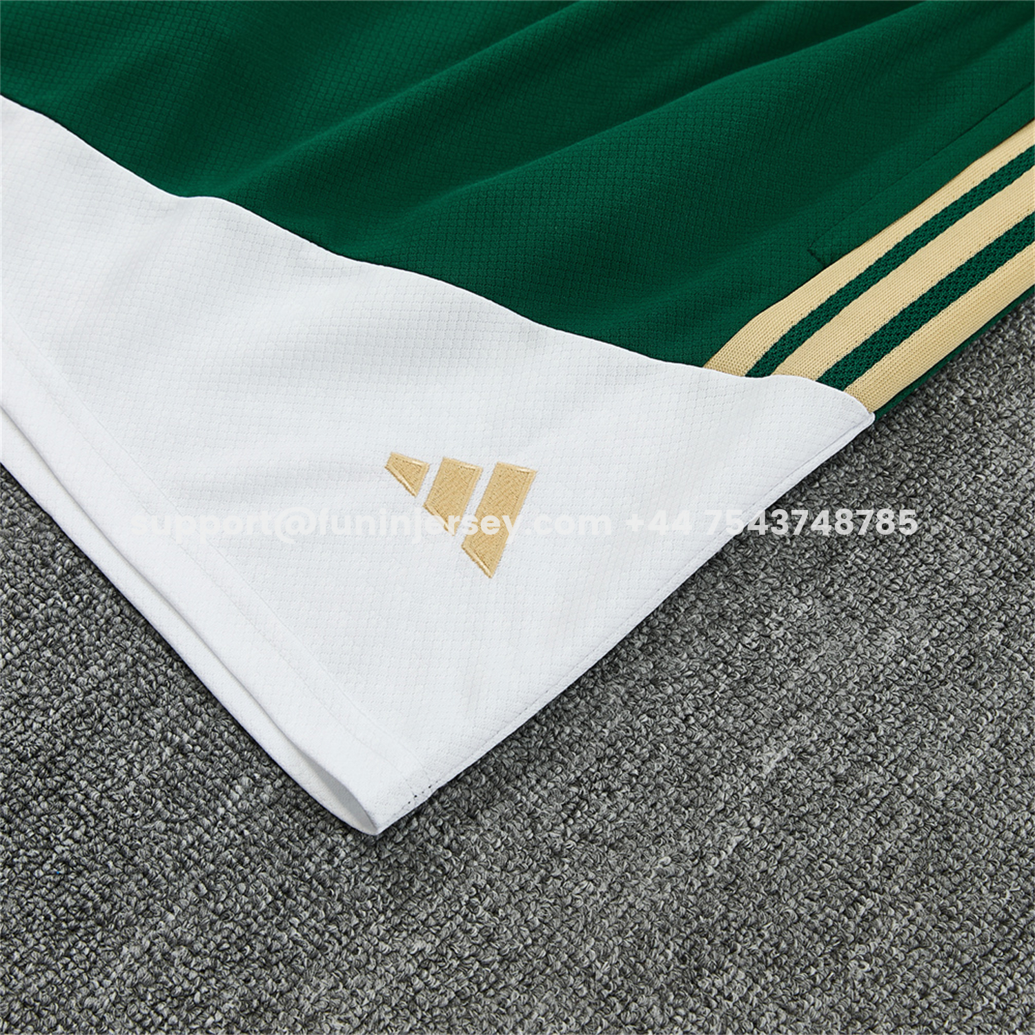 Funinjersey-Italy 2026 Short-Sleeve Training Set - White With Green Accents Top & Green With White Pants