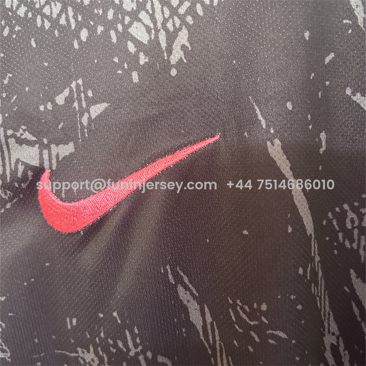 Funinjersey-Barcelona 25-26 Pink Lion Black Jersey - Fans Version