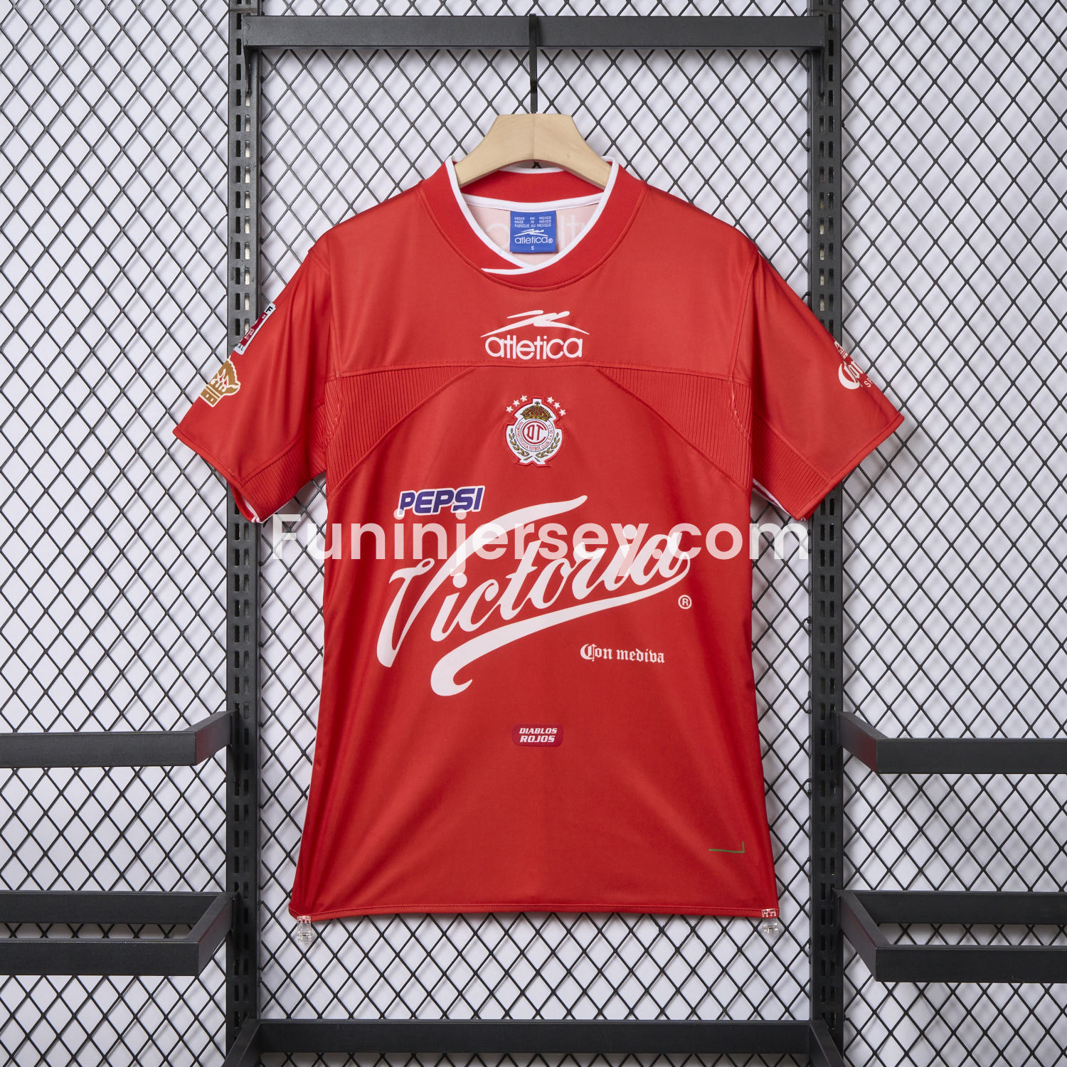 Funinjersey-Retro Toluca 2000-01 Home Jersey