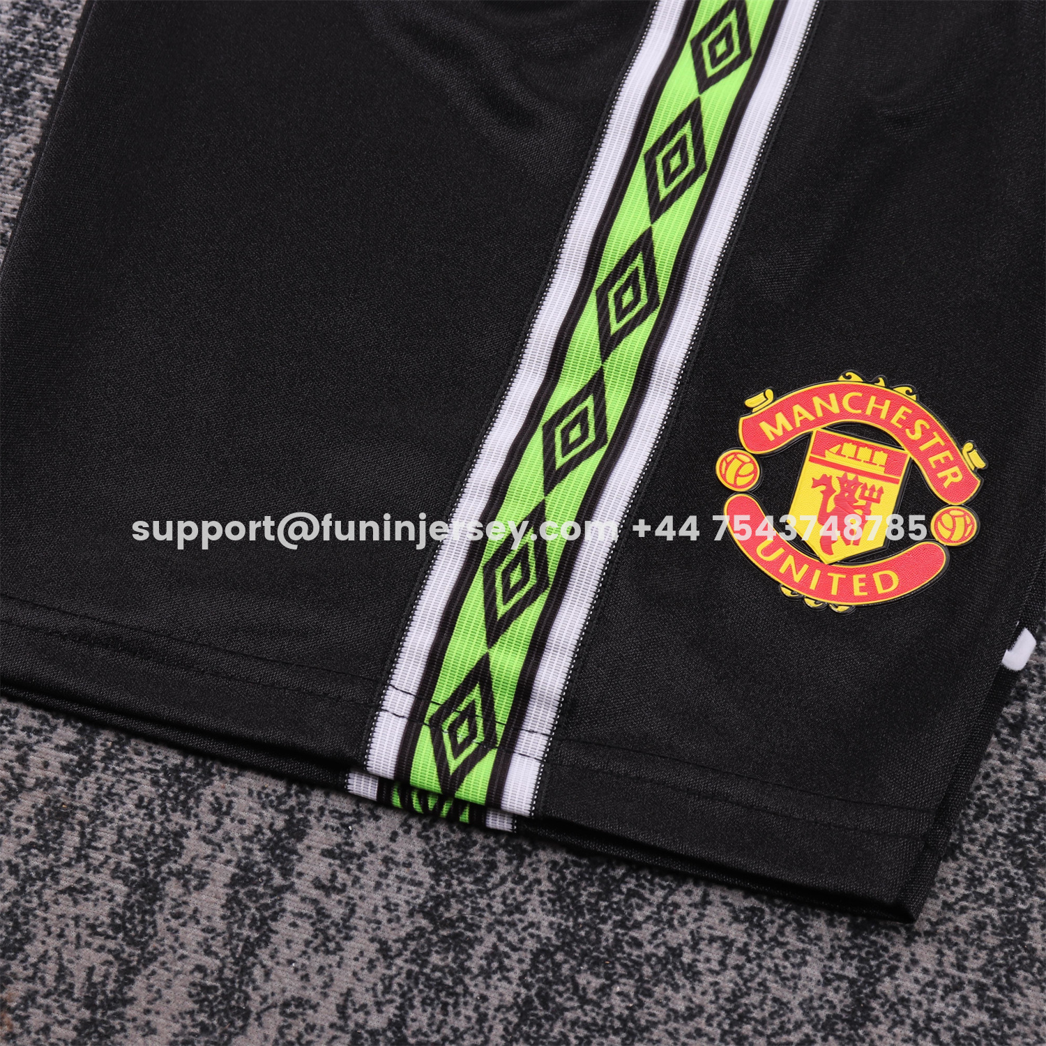Funinjersey-Retro Manchester United 1998-99 Third Kids Kit