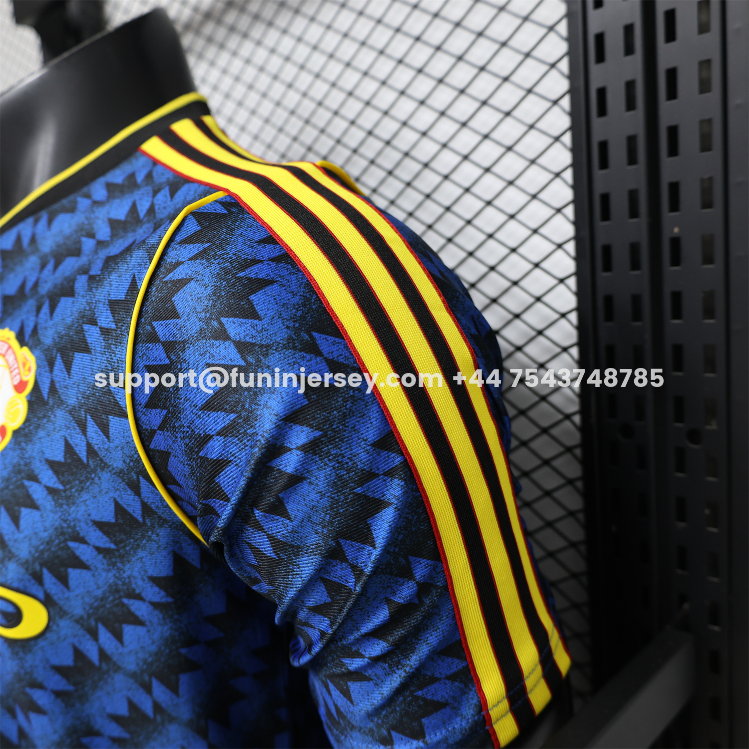 Funinjersey-Manchester United 26-27 Retro Style Casual Dark Blue Special Jersey - Player Version