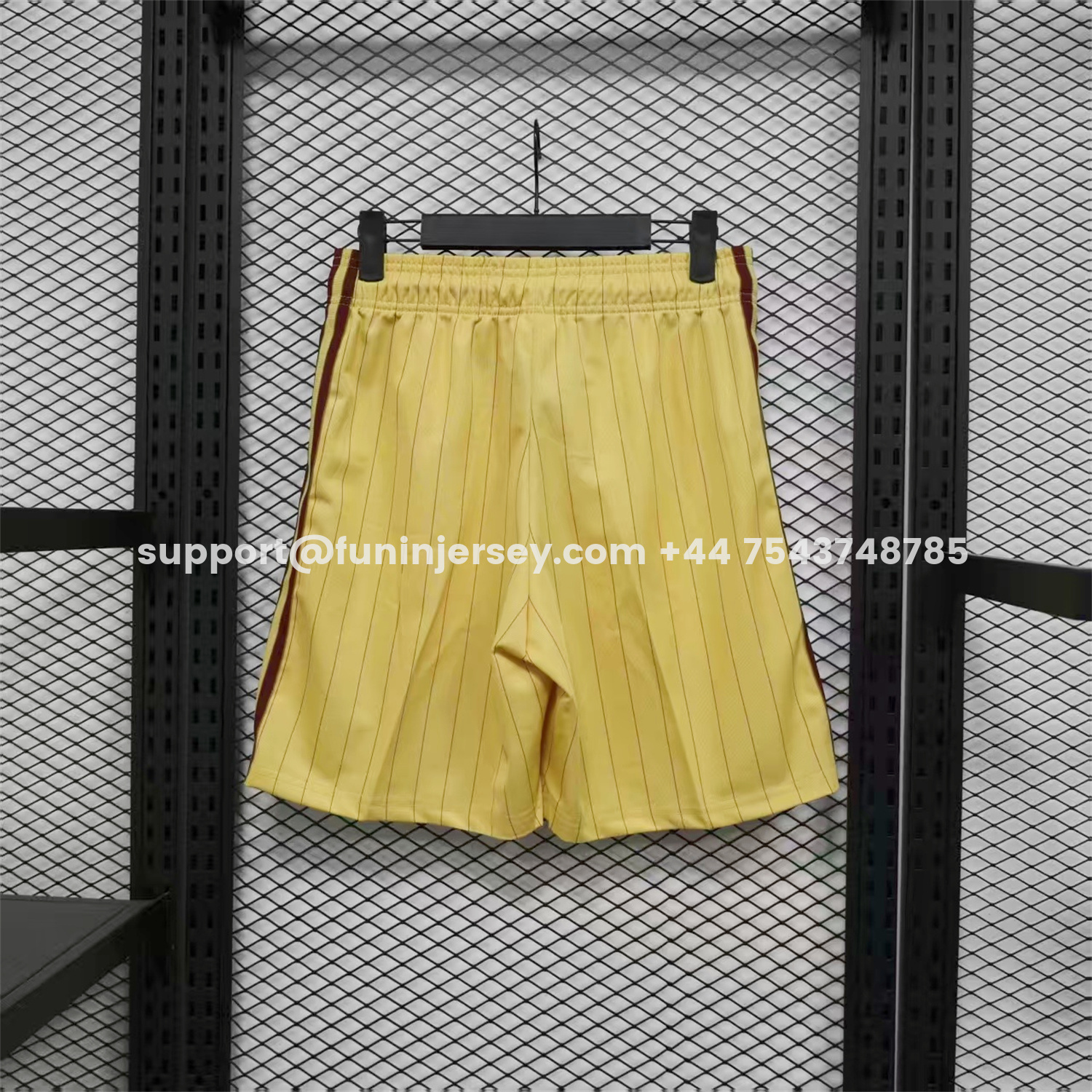 Funinjersey-Arsenal 25-26 Trefoil Yellow Travel Shorts - Player Version