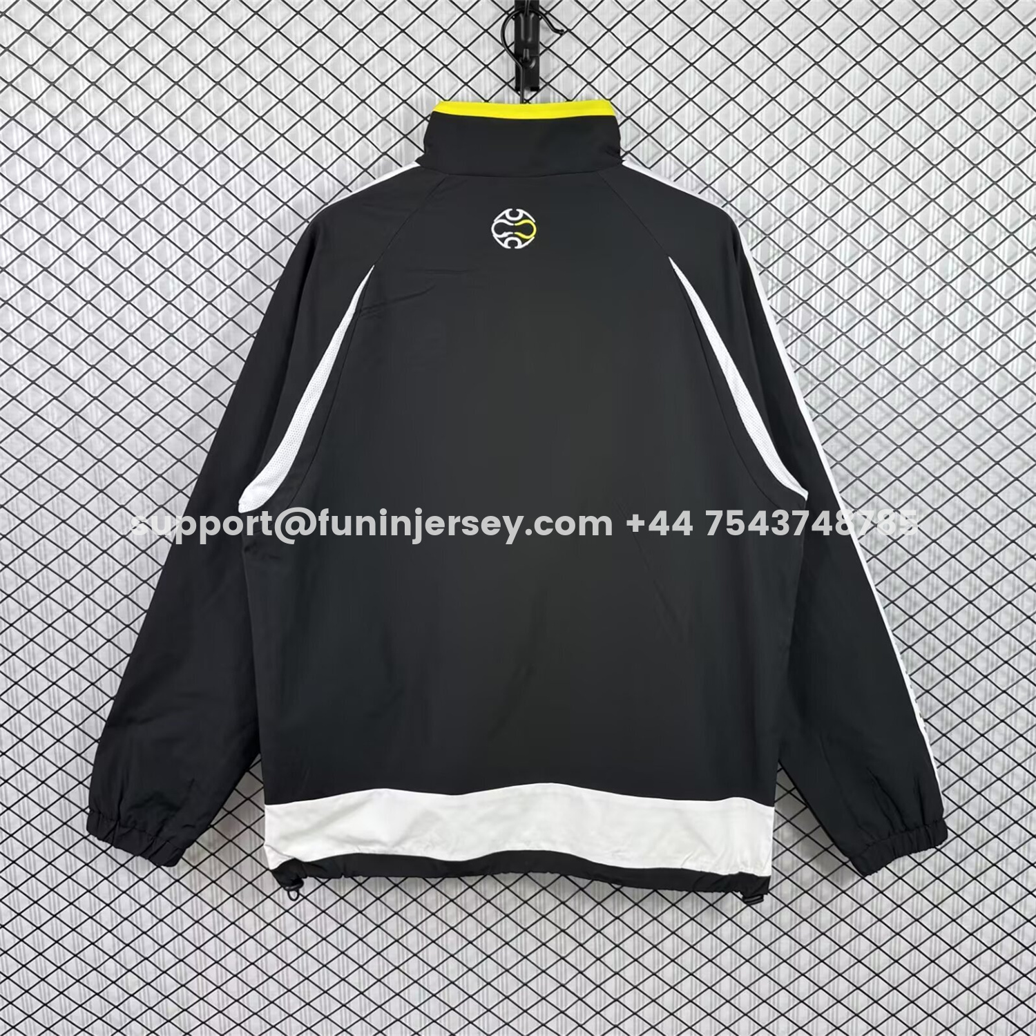 Funinjersey-Retro Real Madrid 2006-07 Windbreaker Jacket - Black And White