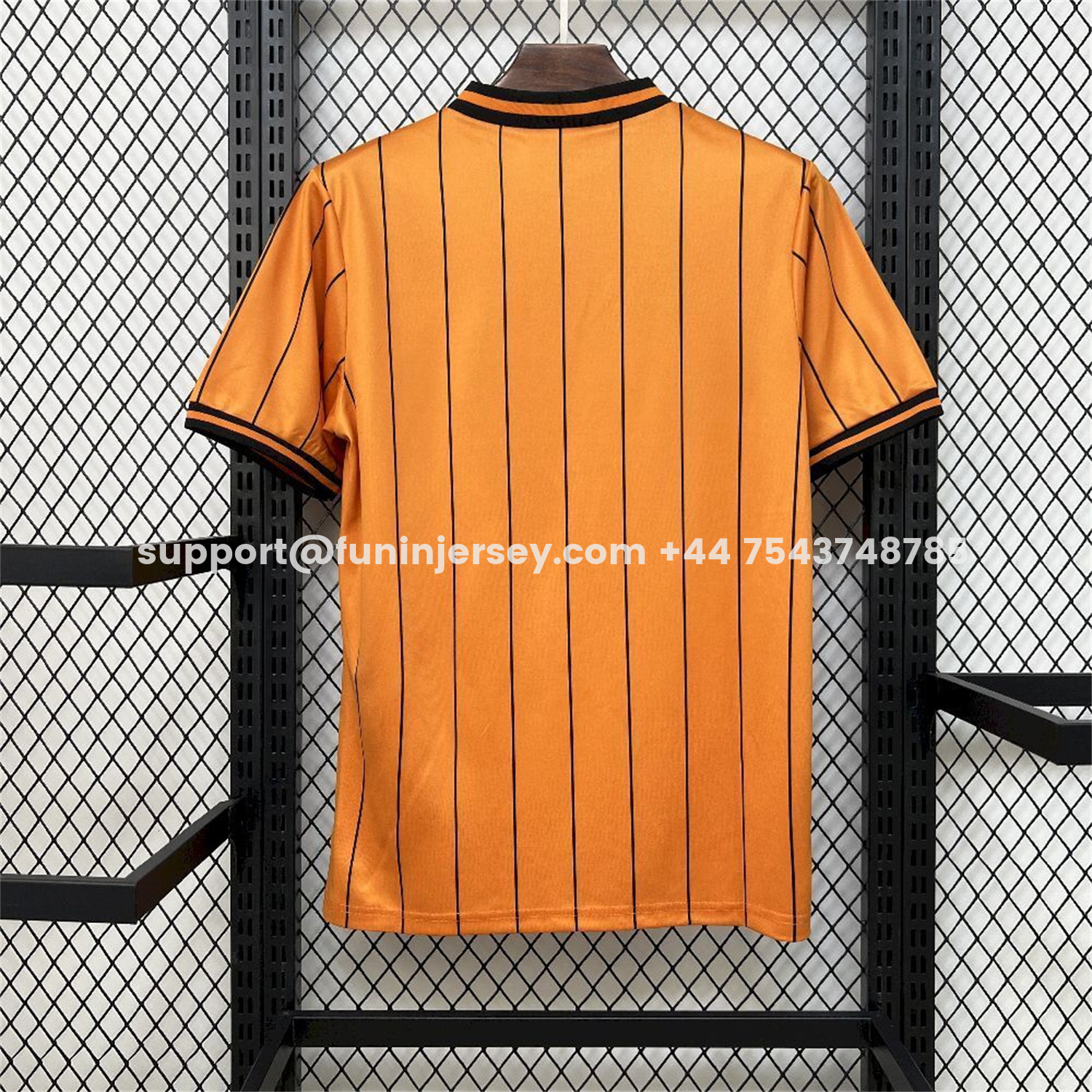Funinjersey-Retro Wolverhampton Wanderers Wolves 1985-86 Home Jersey