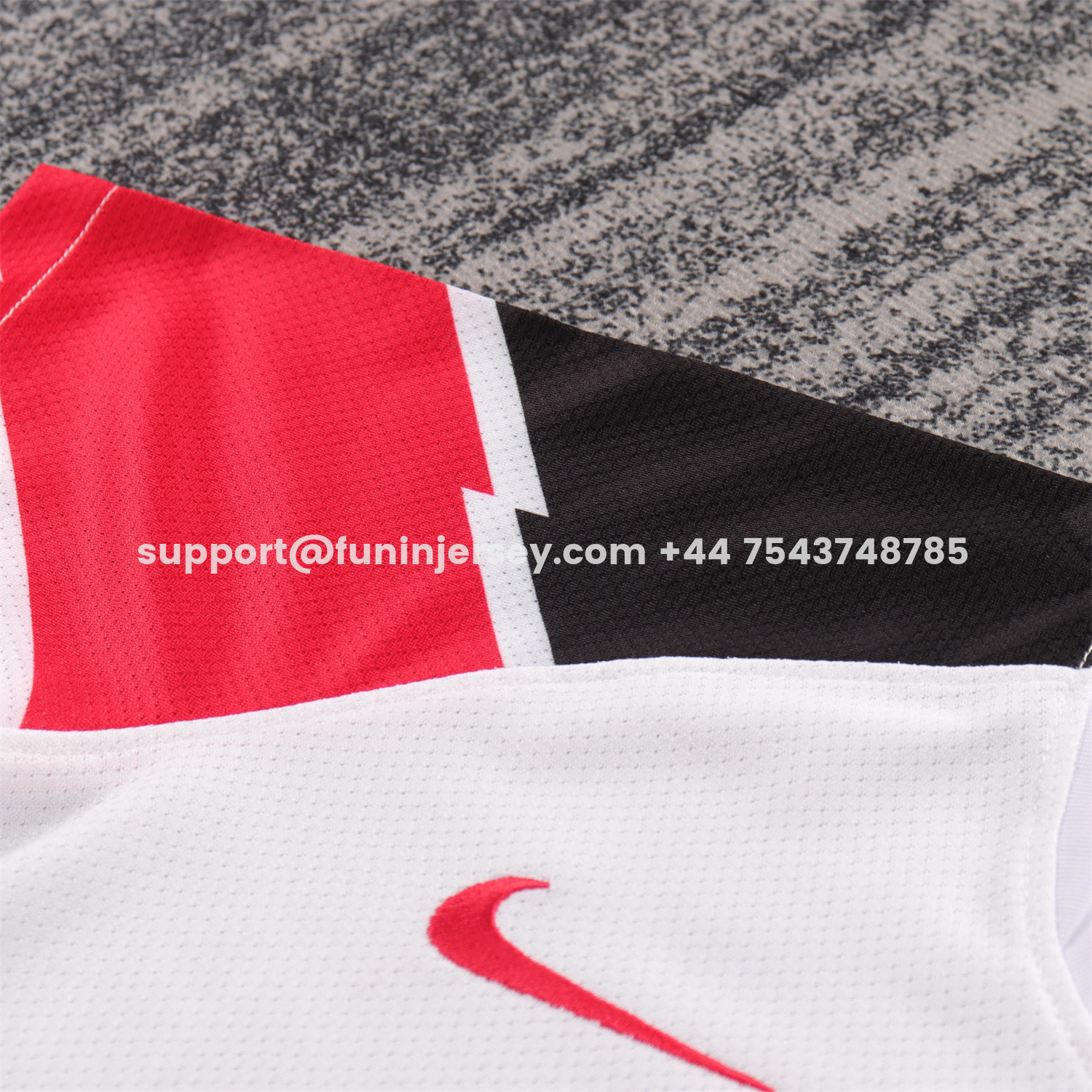 Funinjersey-Retro Manchester United 2010-11 Away Kids Kit - Champions League Version