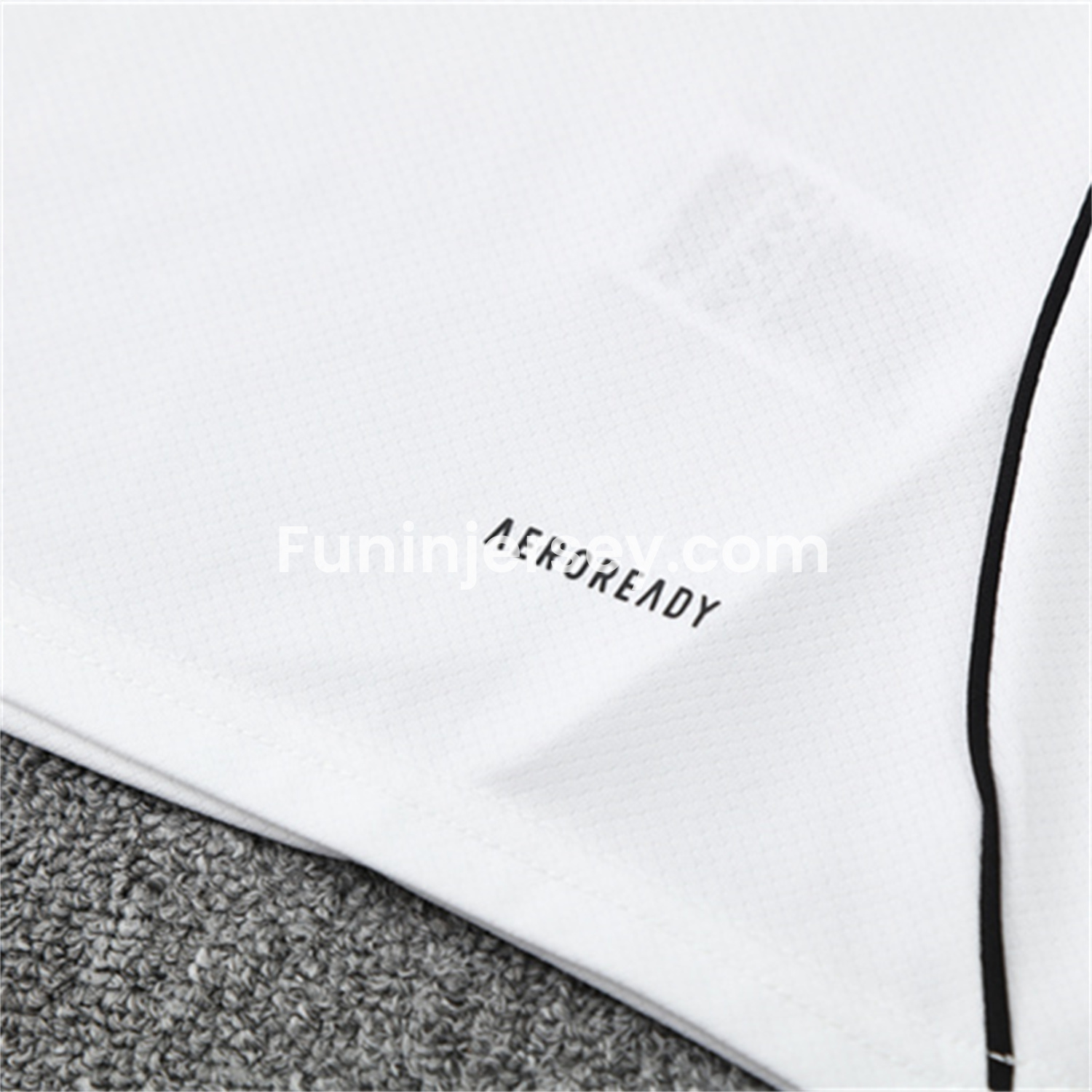 Funinjersey-INT M.A.M 25-26 Kids Short-Sleeve Training Set - White Top and Black Shorts