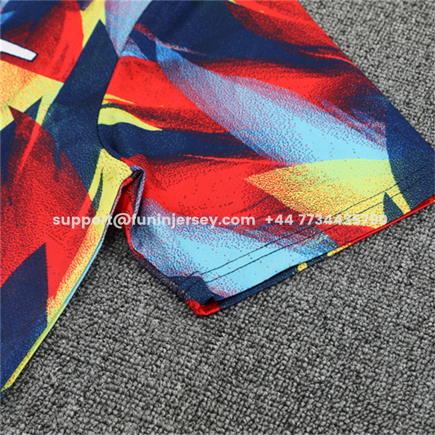 Funinjersey-Arsenal 25-26 Short-Sleeve Training Set - Colorful Camouflage Top & Blue Shorts