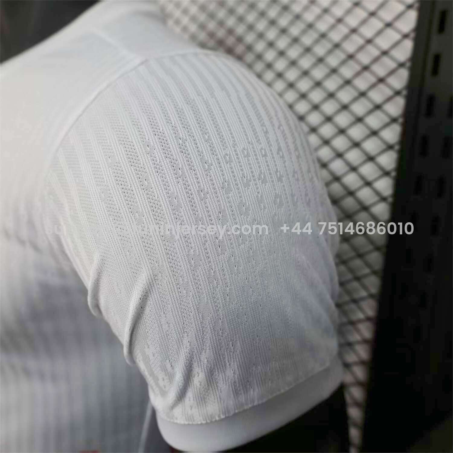 Funinjersey-Barcelona 25-26 White Jersey with Red Blue Ink Horizontal Stripes Jersey - Player Version