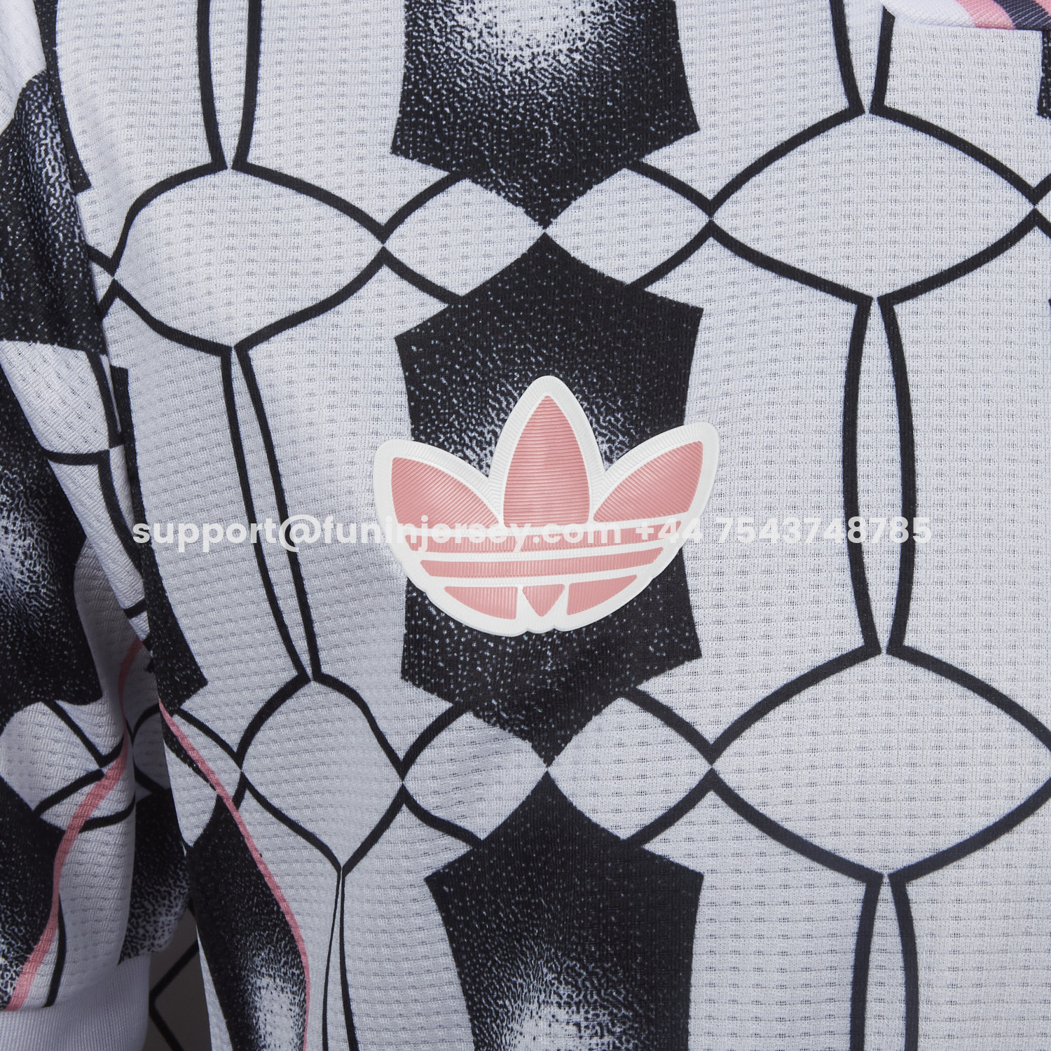 Funinjersey-Juventus 25-26 Retro-Style Hexagonal Pattern Jersey - Player Edition