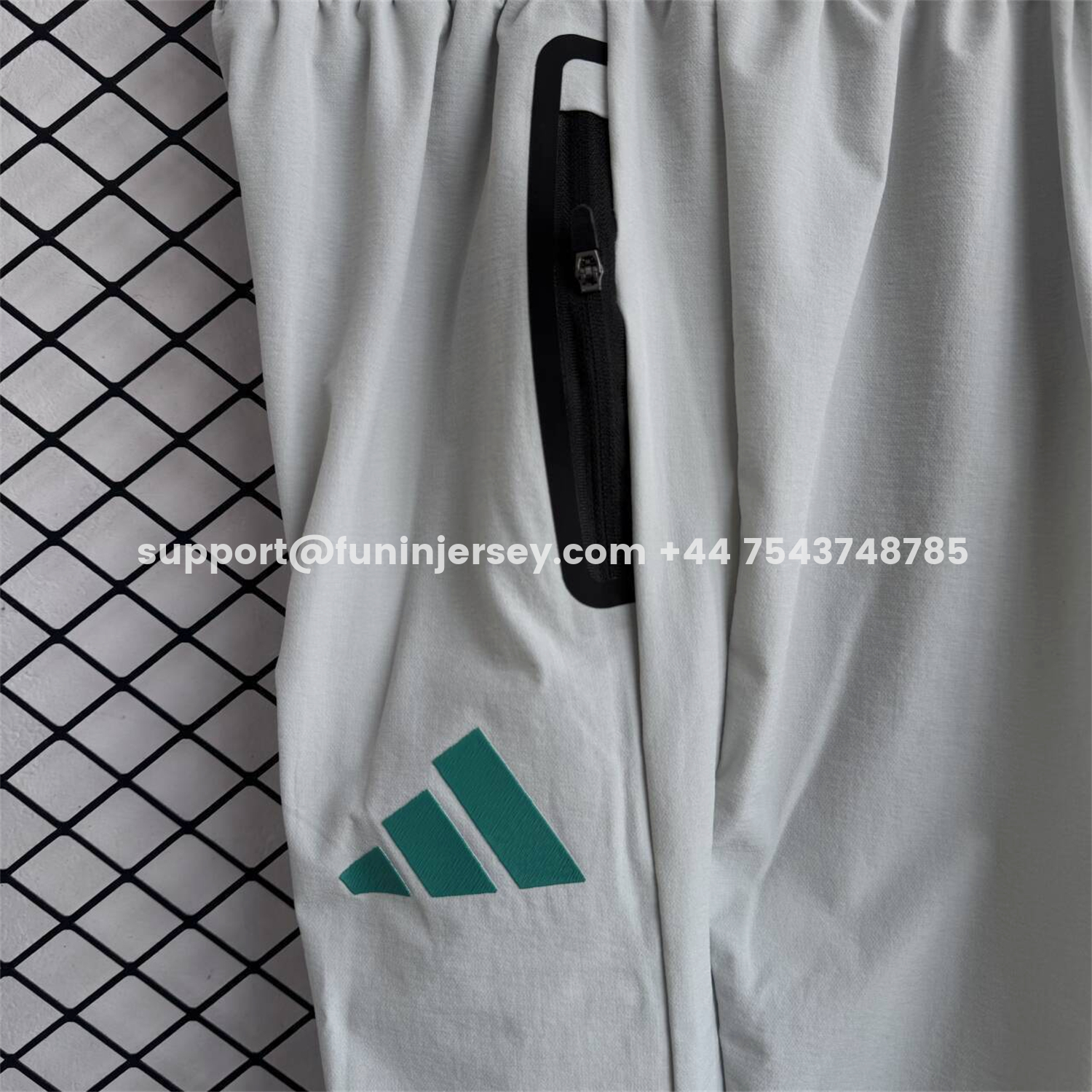 Funinjersey-Algeria 25-26 Windbreaker Training Set - Light Grey Top and Pants