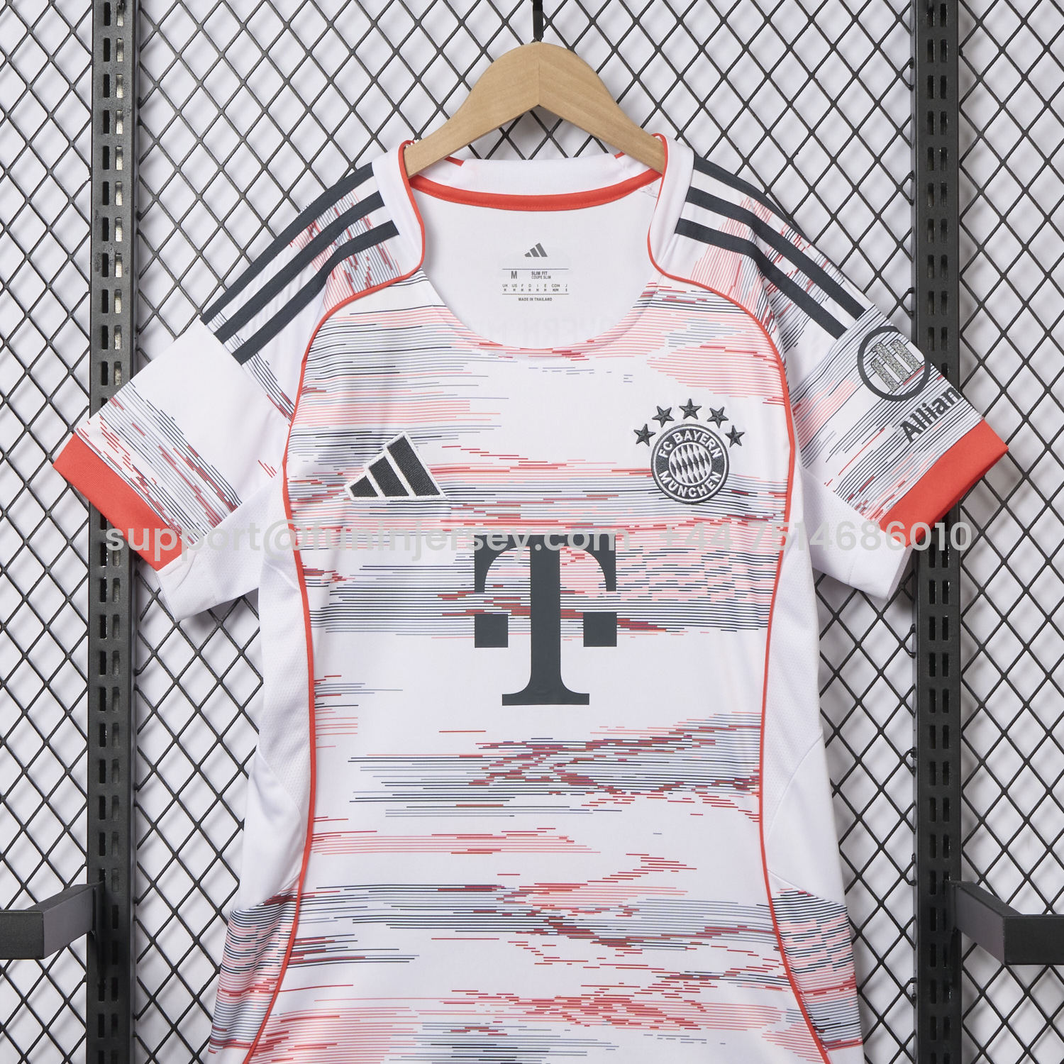 Funinjersey-Women's Bayern Munich 25-26 Away Jersey