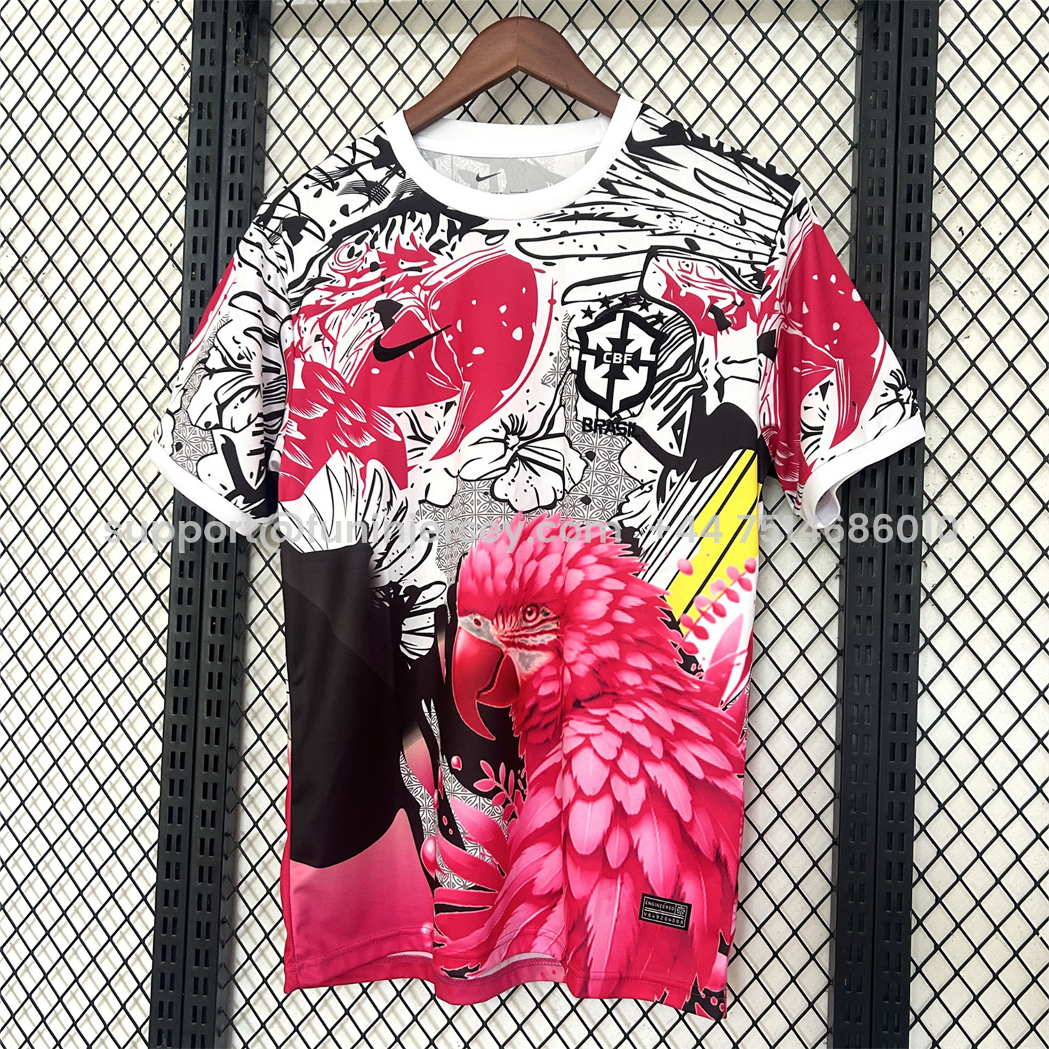 Funinjersey-Brazil 2025 Red Macaw Special Jersey - Fans Version