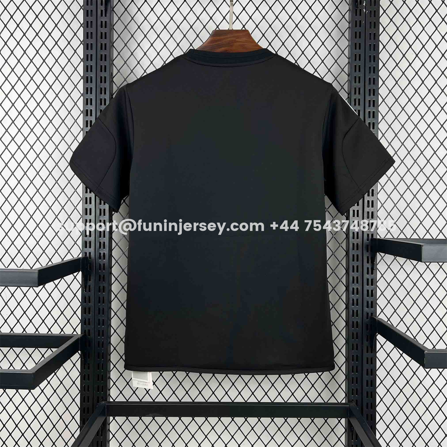 Funinjersey-Real Madrid 26-27 Black Special Jersey - Fans Version