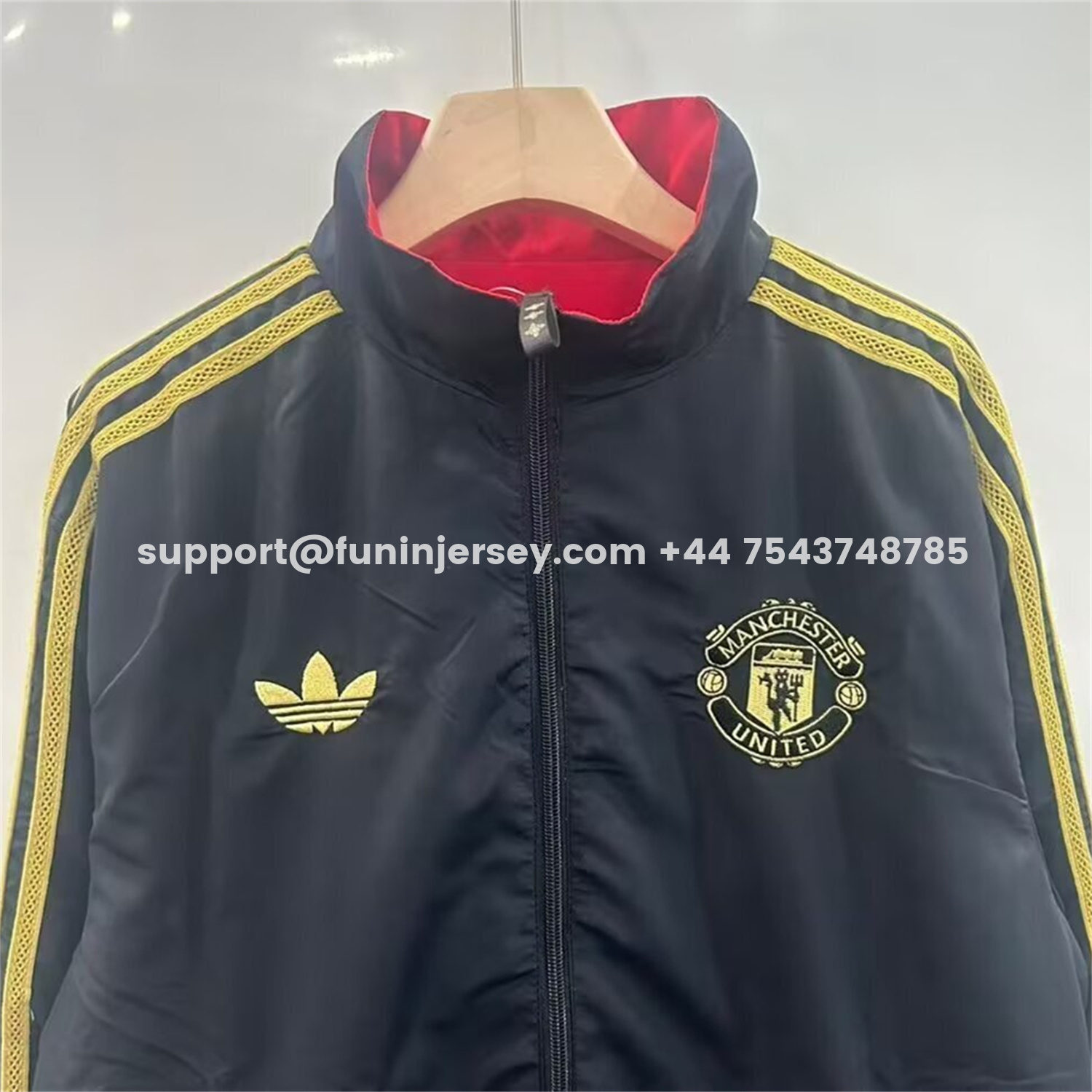 Funinjersey-Manchester United 25-26 Double Sided Reversible Windbreaker - Black & Red