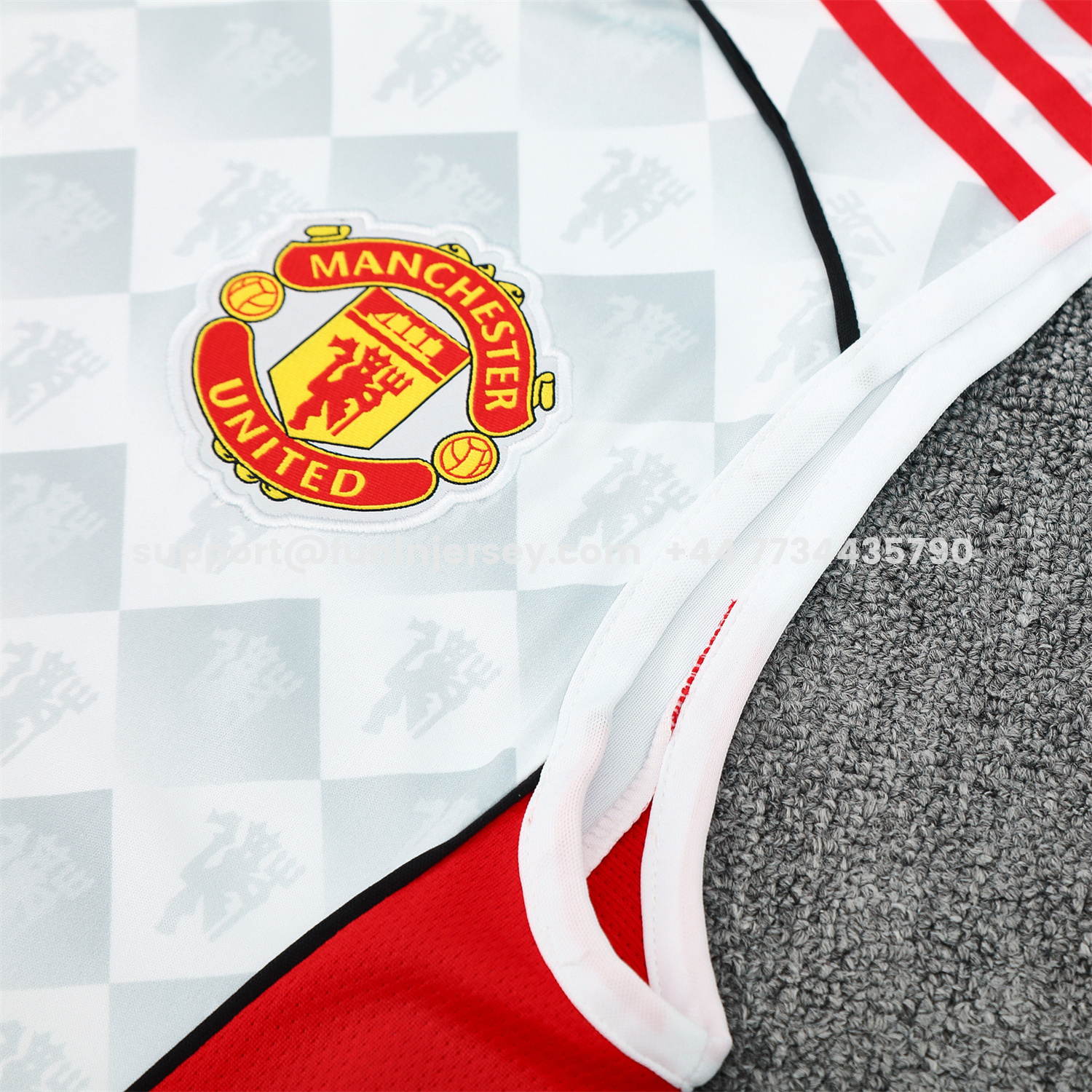 Funinjersey-Manchester United 25-26 Vest Training Set - Red Edge White Vest & Black Shorts