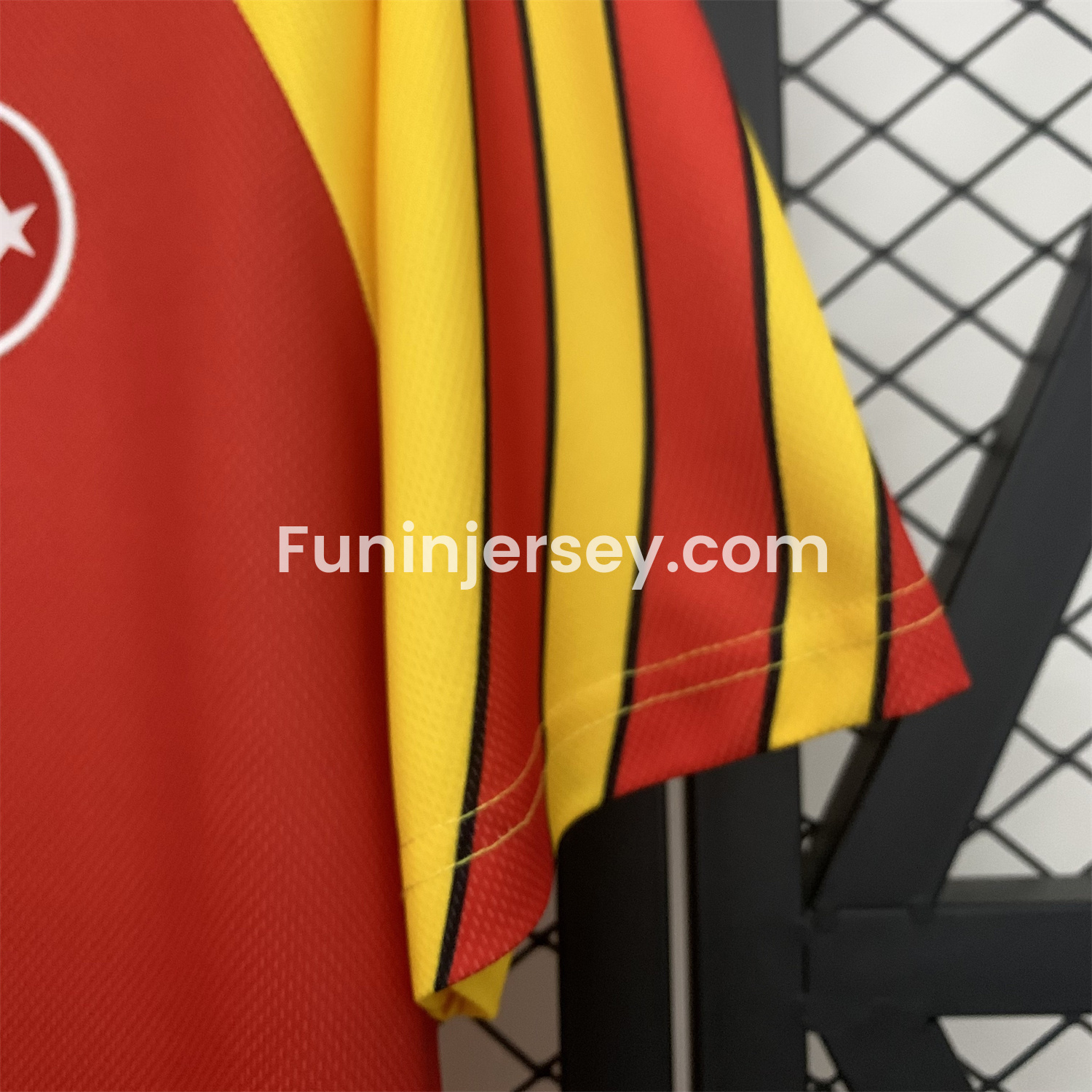 Funinjersey-Retro Galatasaray 1998-99 Home Jersey