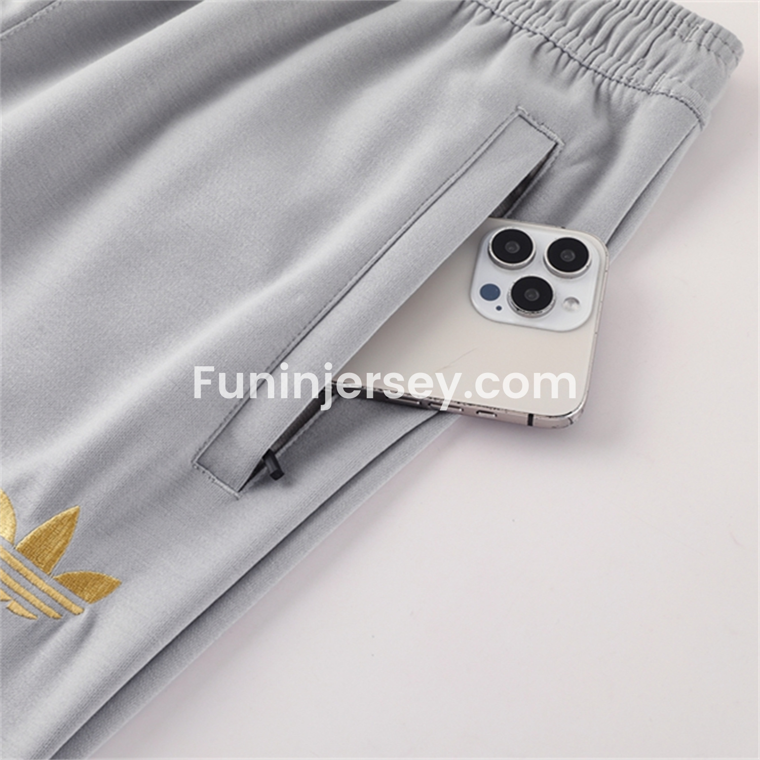 Funinjersey-Manchester United 25-26 Originals Varsity Hoodie Set - Grey Hoodie and Pants