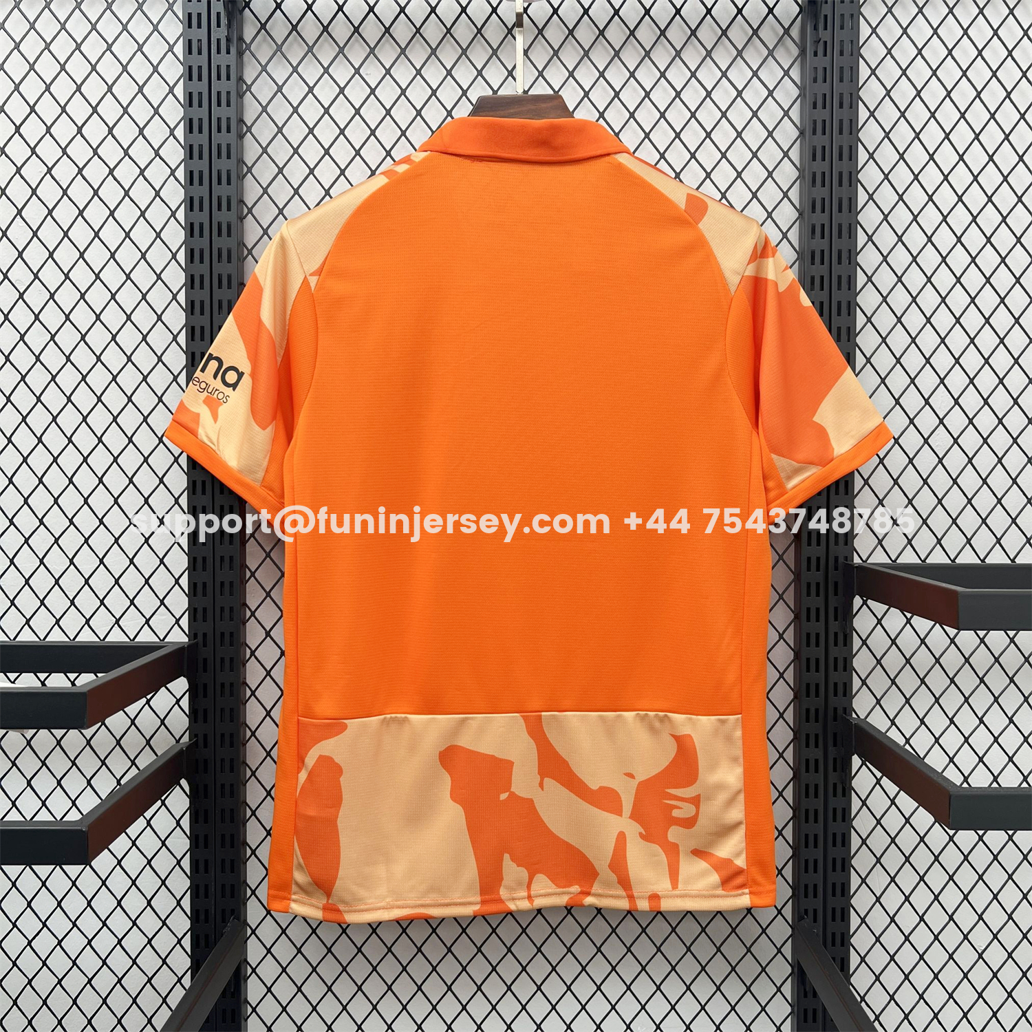 Funinjersey-Valencia 25-26 Retro Style Jersey - Fans Version