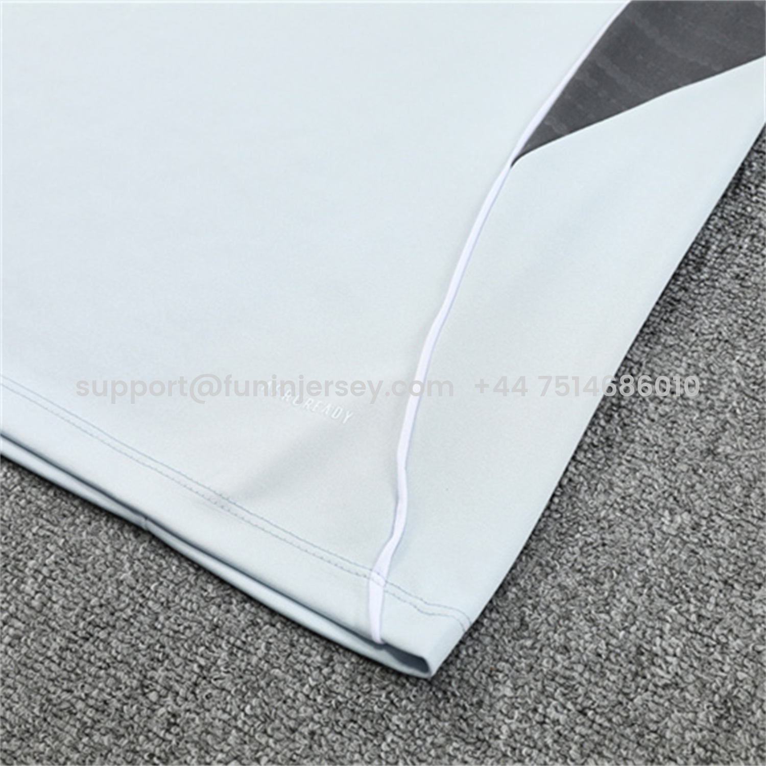 Funinjersey-Japan 25-26 Long Sleeve Training Set - Light Grey Top and Black Pants