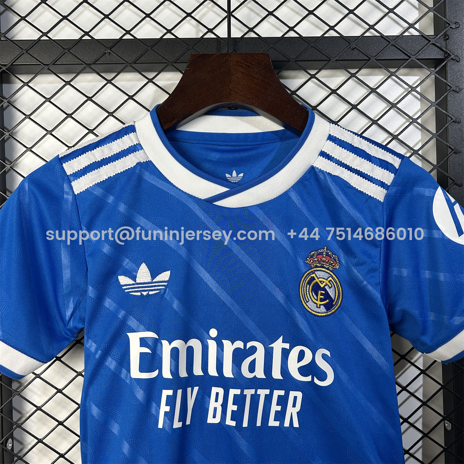 Funinjersey-Real Madrid 25-26 Third Blue Kids Kit