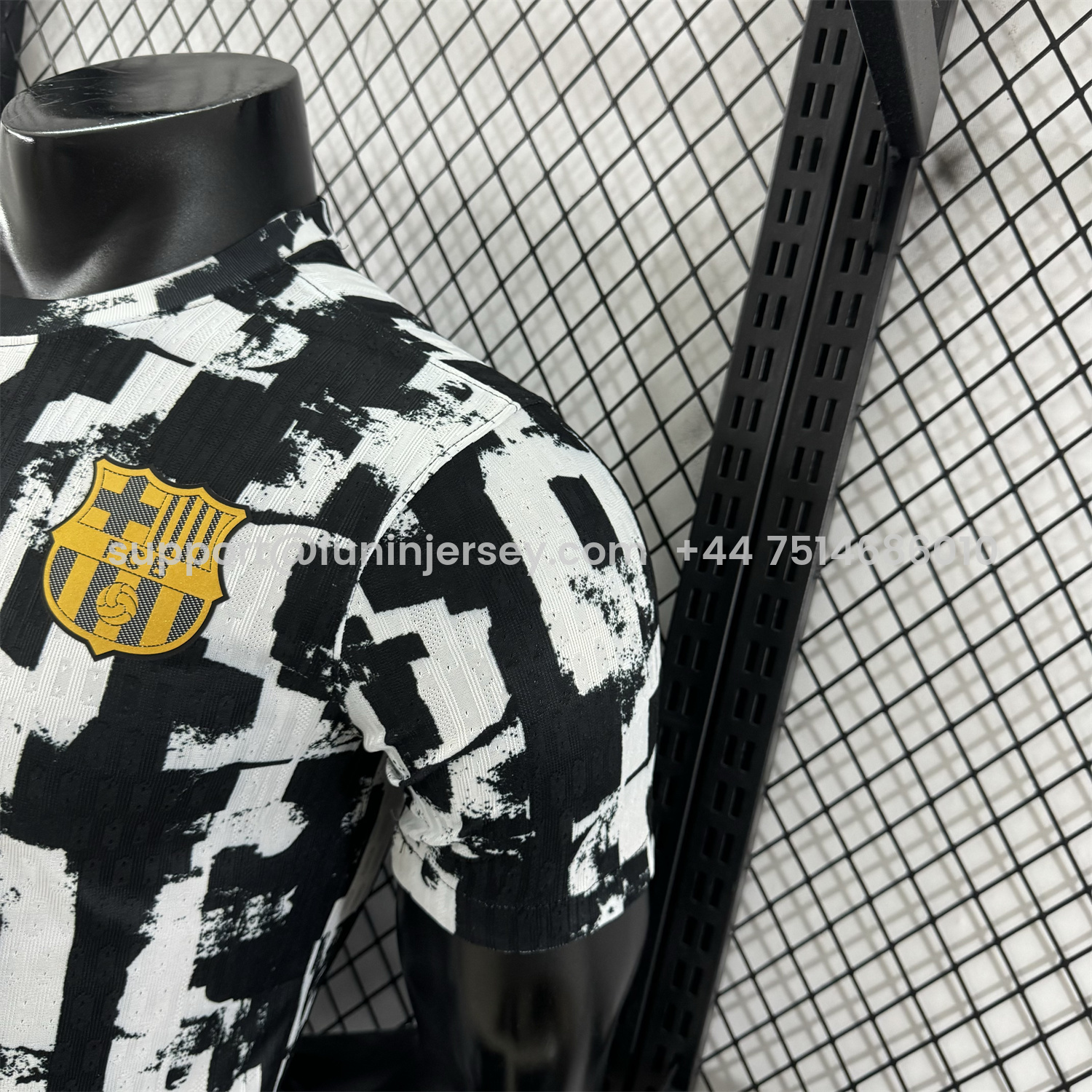 Funinjersey-Barcelona 25-26 Unsponsored White & Black Letters Special Jersey - Player Version