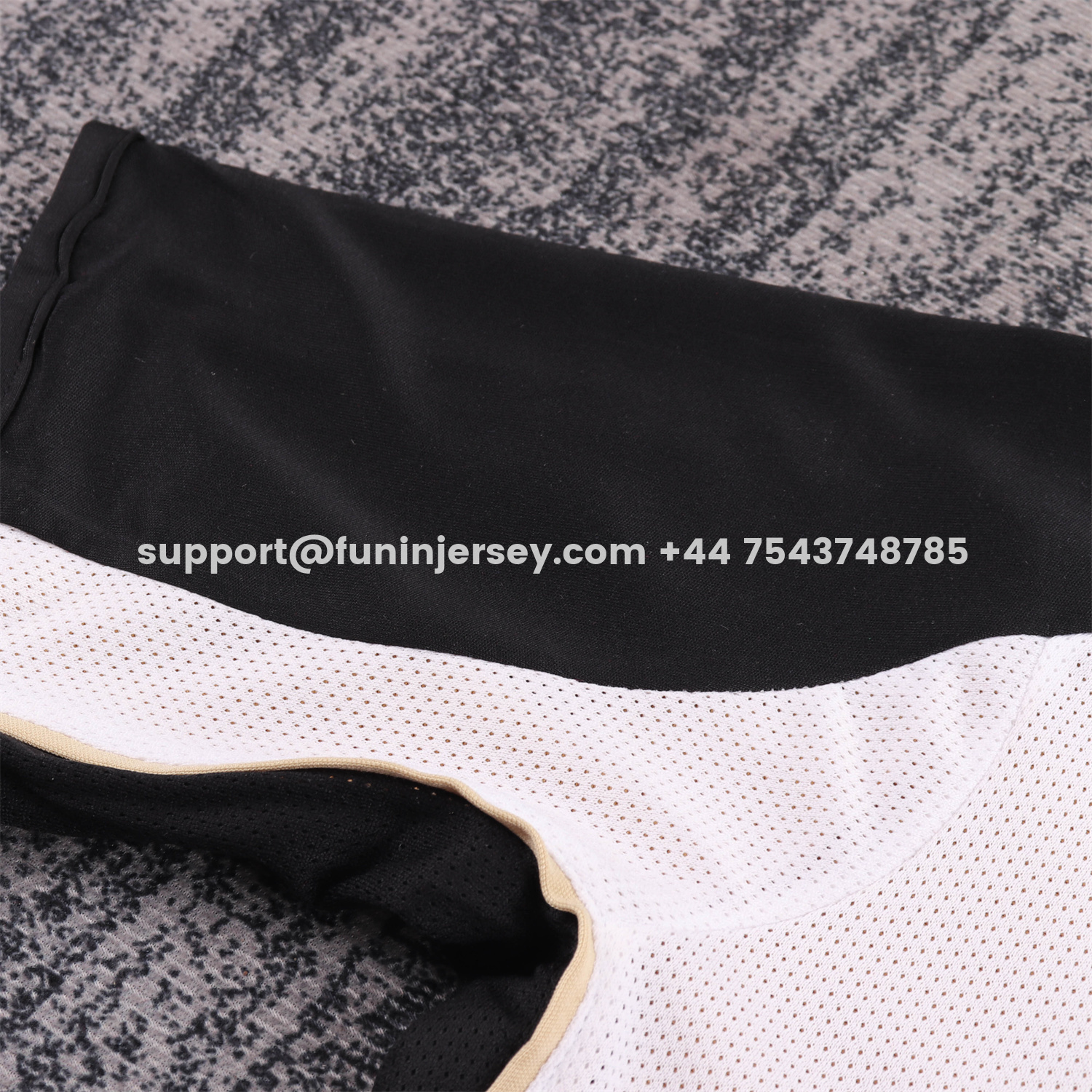 Funinjersey-Retro Manchester United 2001-02 100th Centery Kids Kit - White