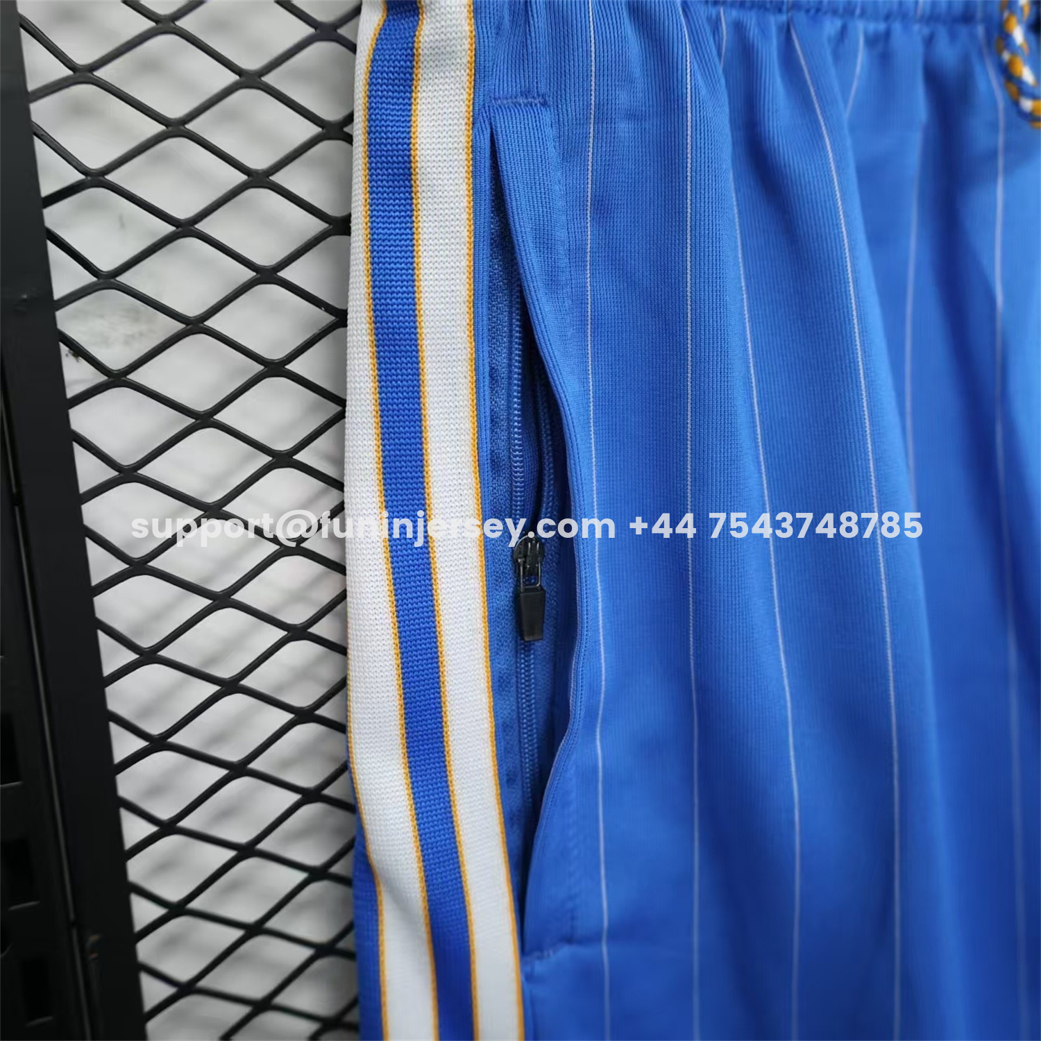 Funinjersey-Real Madrid 25-26 Trefoil Blue Travel Shorts - Player Version