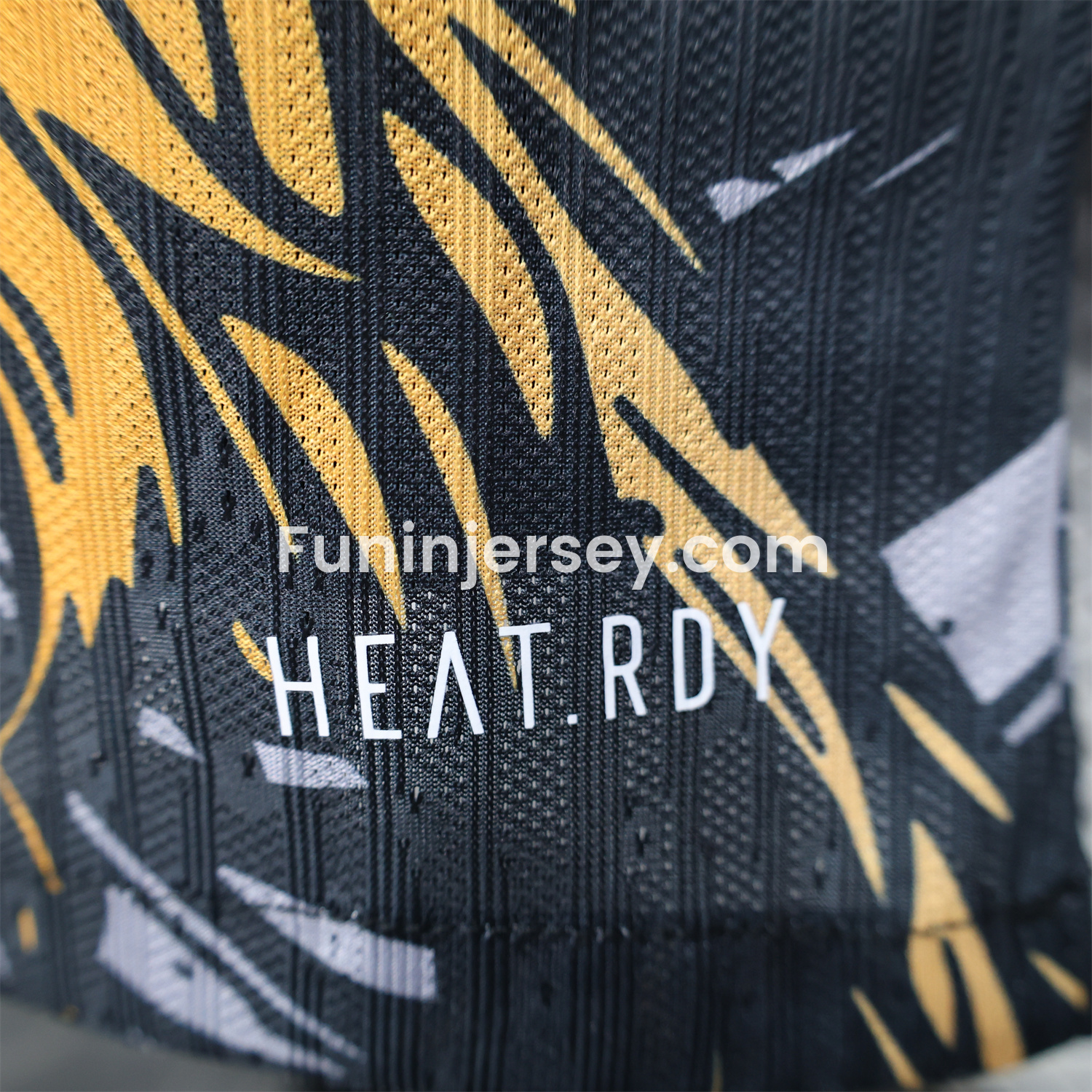 Funinjersey-Liver.pool 25-26 Orange Liver.pool Bird Black Special Jersey - Player Version