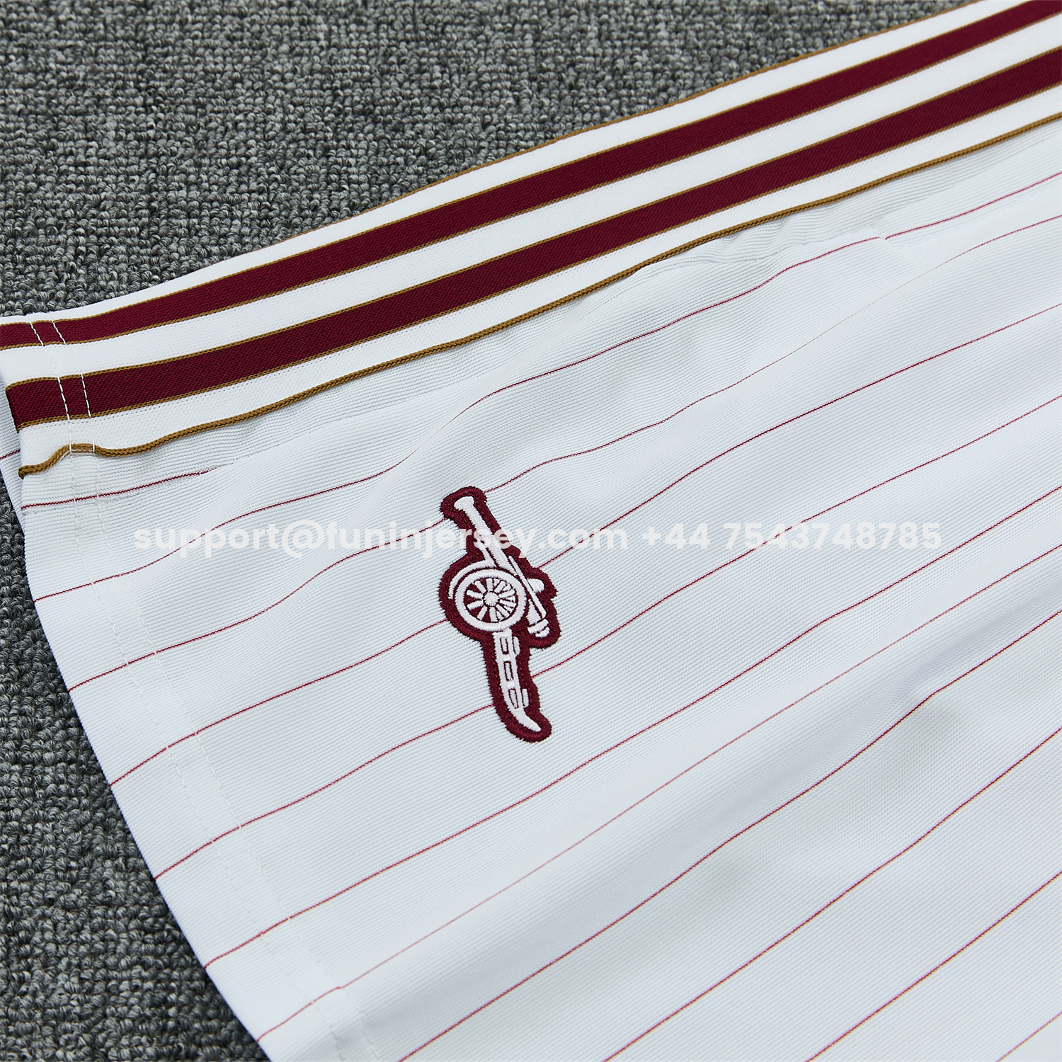 Funinjersey-Arsenal 25-26 Retro Style Vest Training Set - White With Burgundy Stripes And Collar Top & Pants