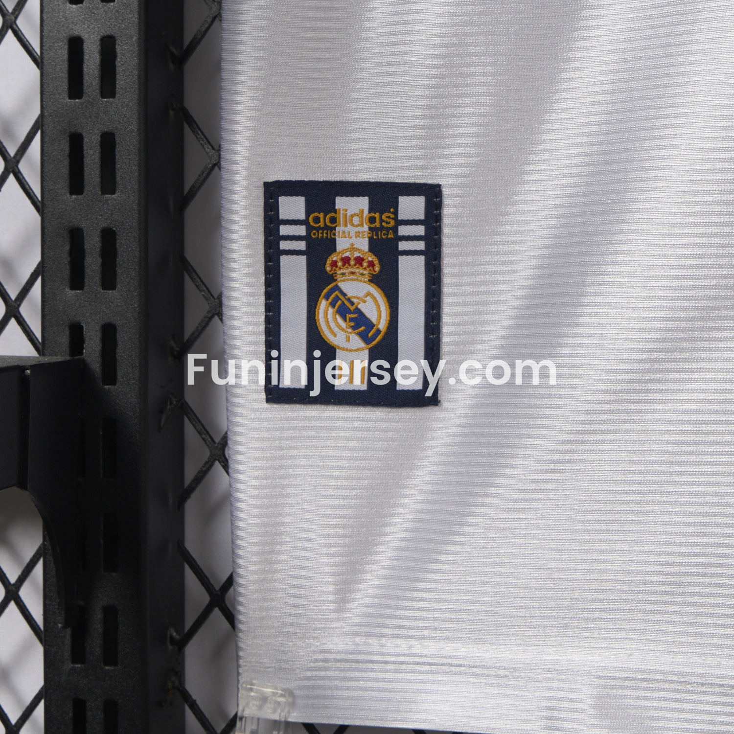 Funinjersey-Retro Real Madrid 1998-00 Home Stadium Jersey