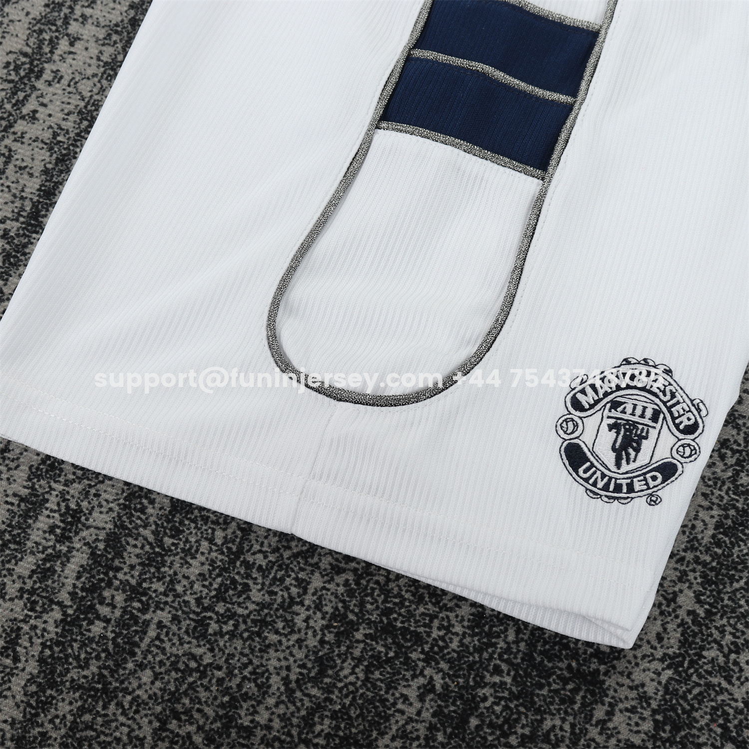 Funinjersey-Retro Manchester United 2000-01 Away Kids Kit