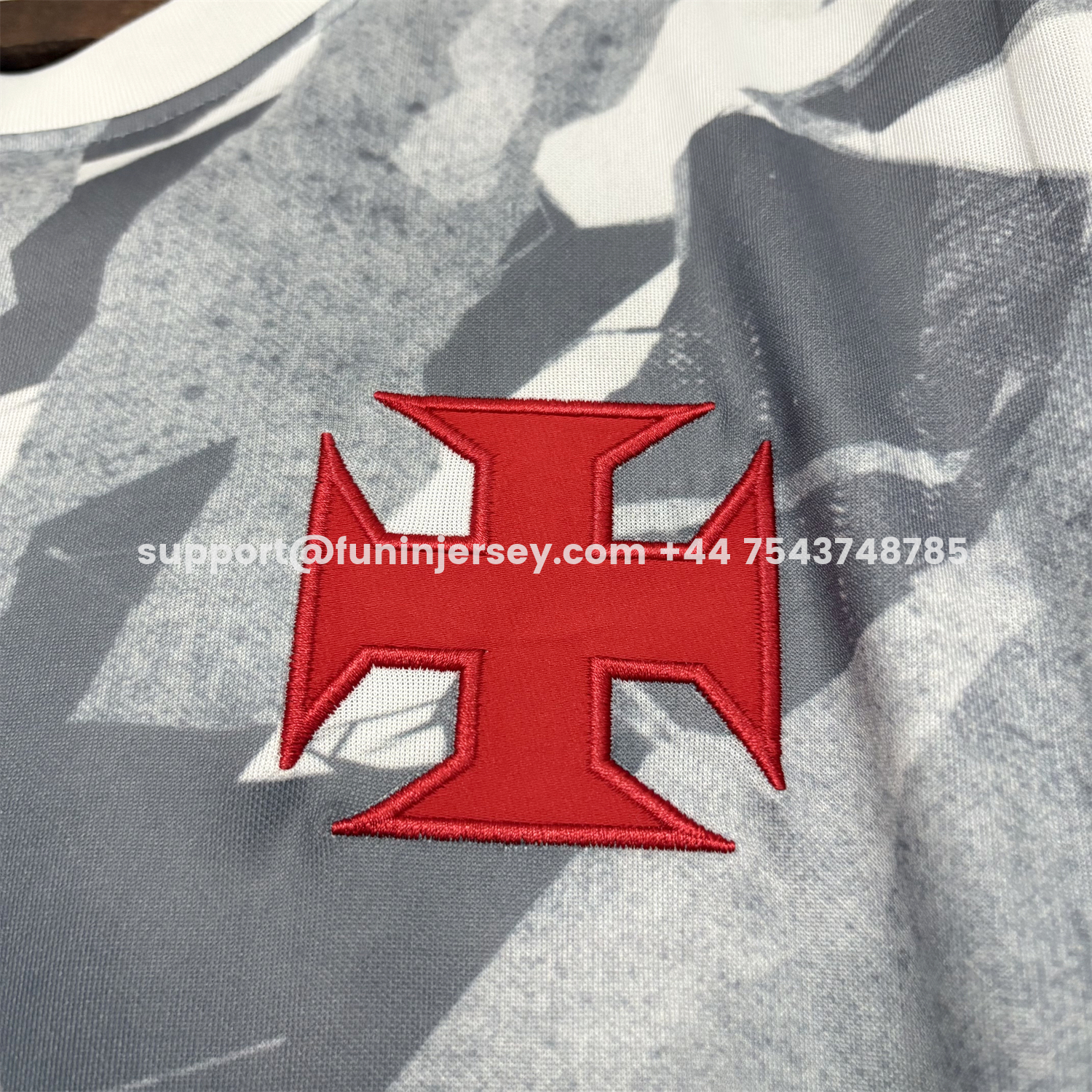 Funinjersey-Vasco da Gama 26-27 Grey Pre-Match Training Jersey - Fans Version