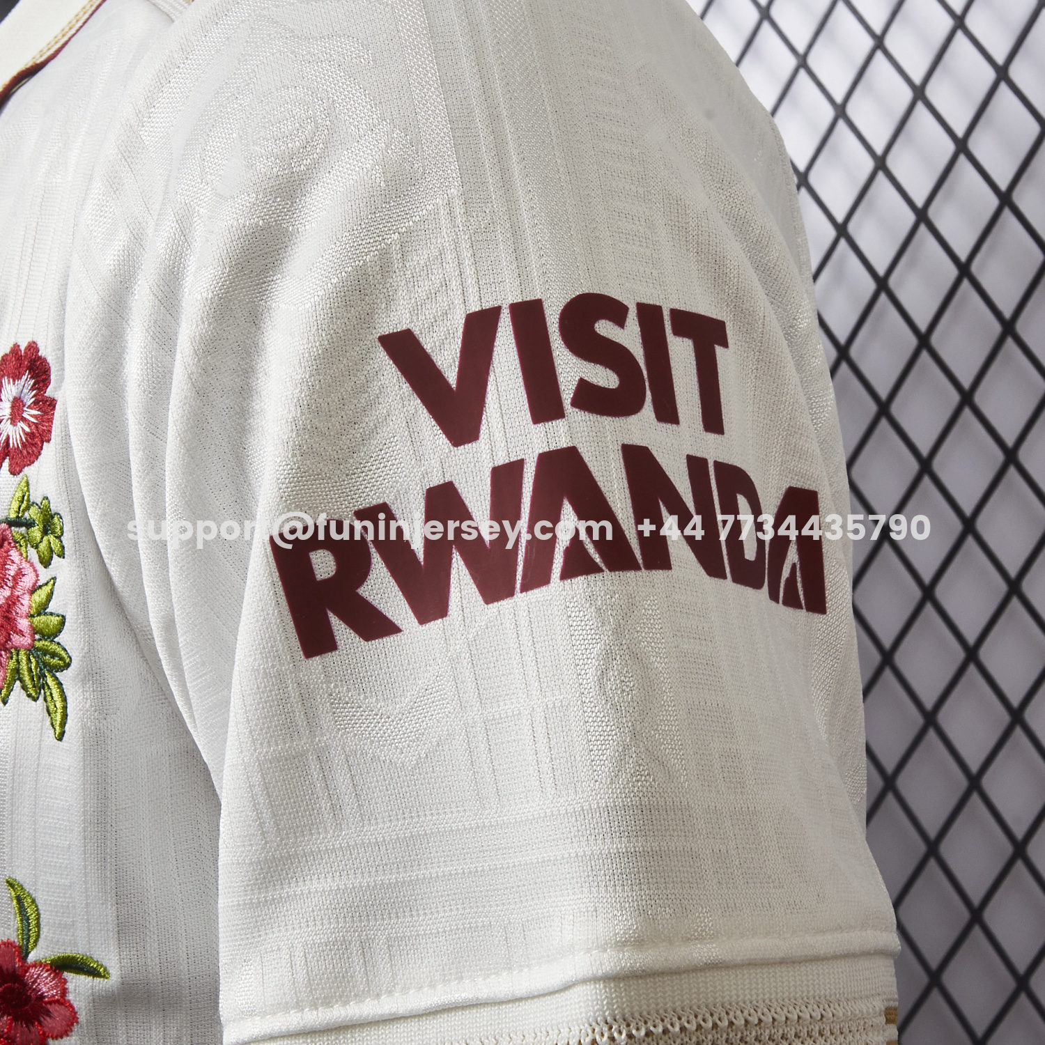 Funinjersey-【Embroidered Flower Version】Arsenal 25-26 Third White Jersey - Player Version