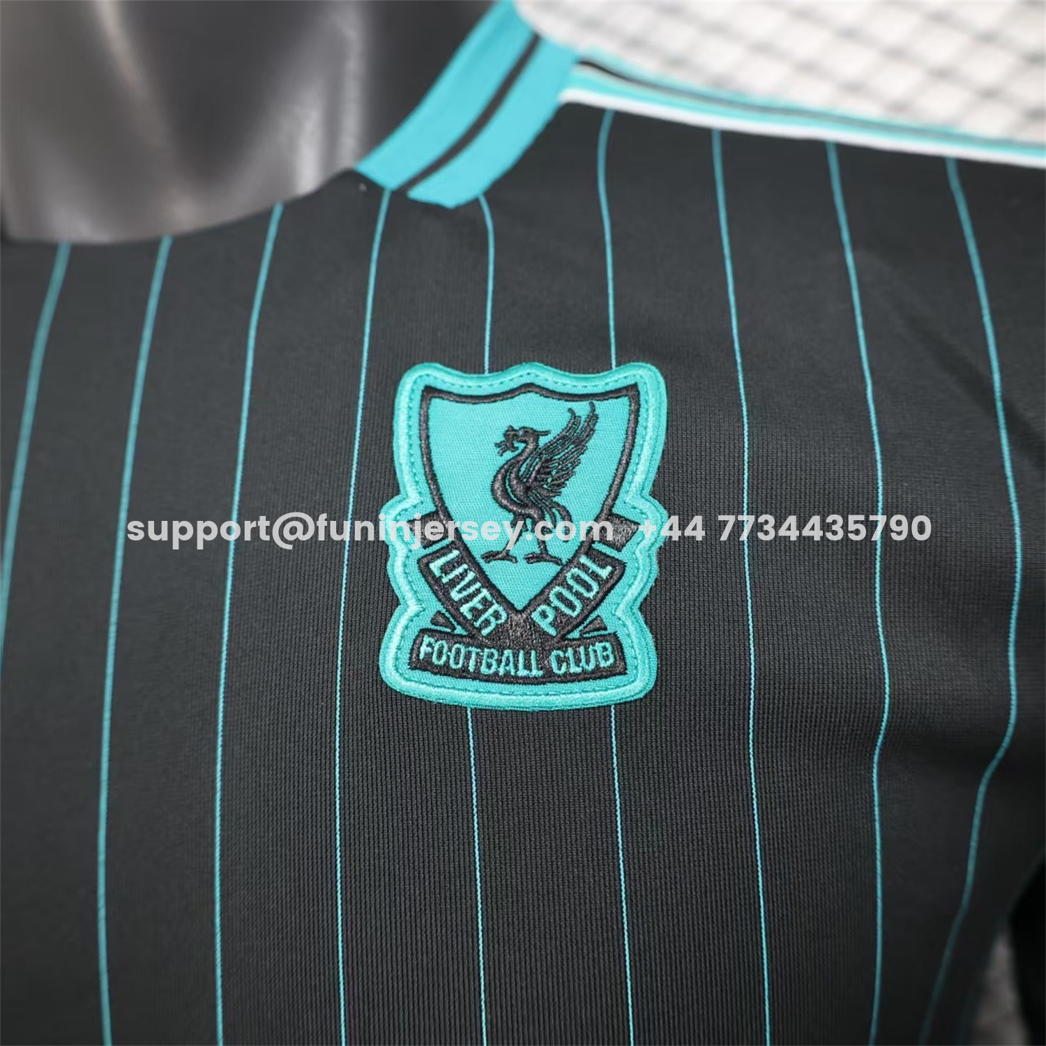 Funinjersey-Liver.pool 25-26 Icon Range Travel Special Edition Black Jersey - Player Version