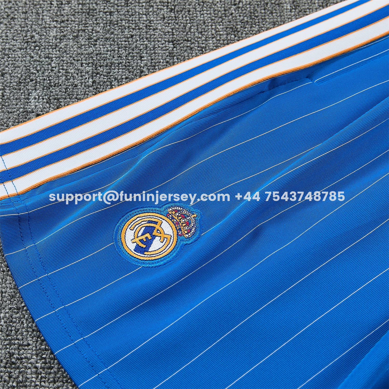 Funinjersey-Real Madrid 25-26 Retro Style Vest Training Set - Blue With White Stripes Top & Pants