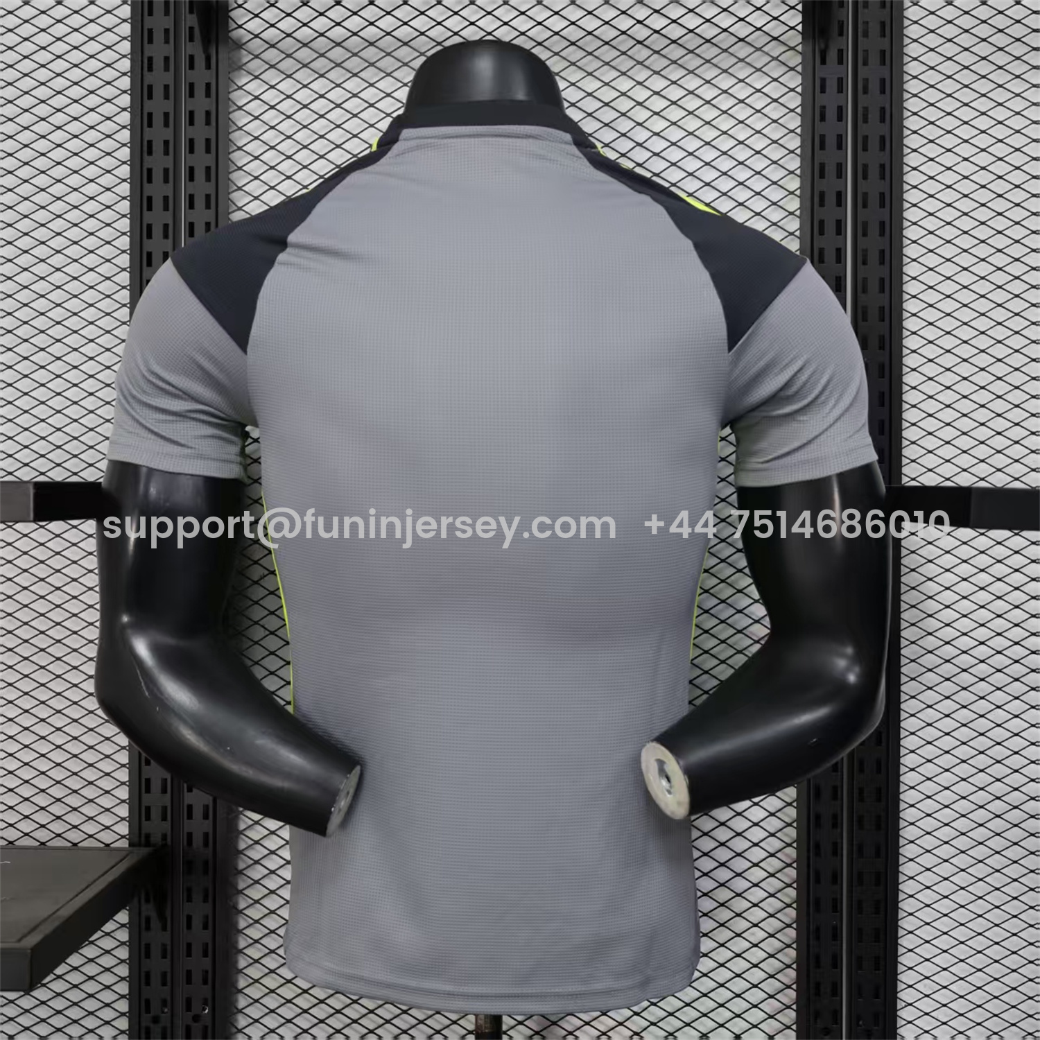 Funinjersey-Manchester United 25-26 Black Grey Goalkeeper Jersey - Player Version