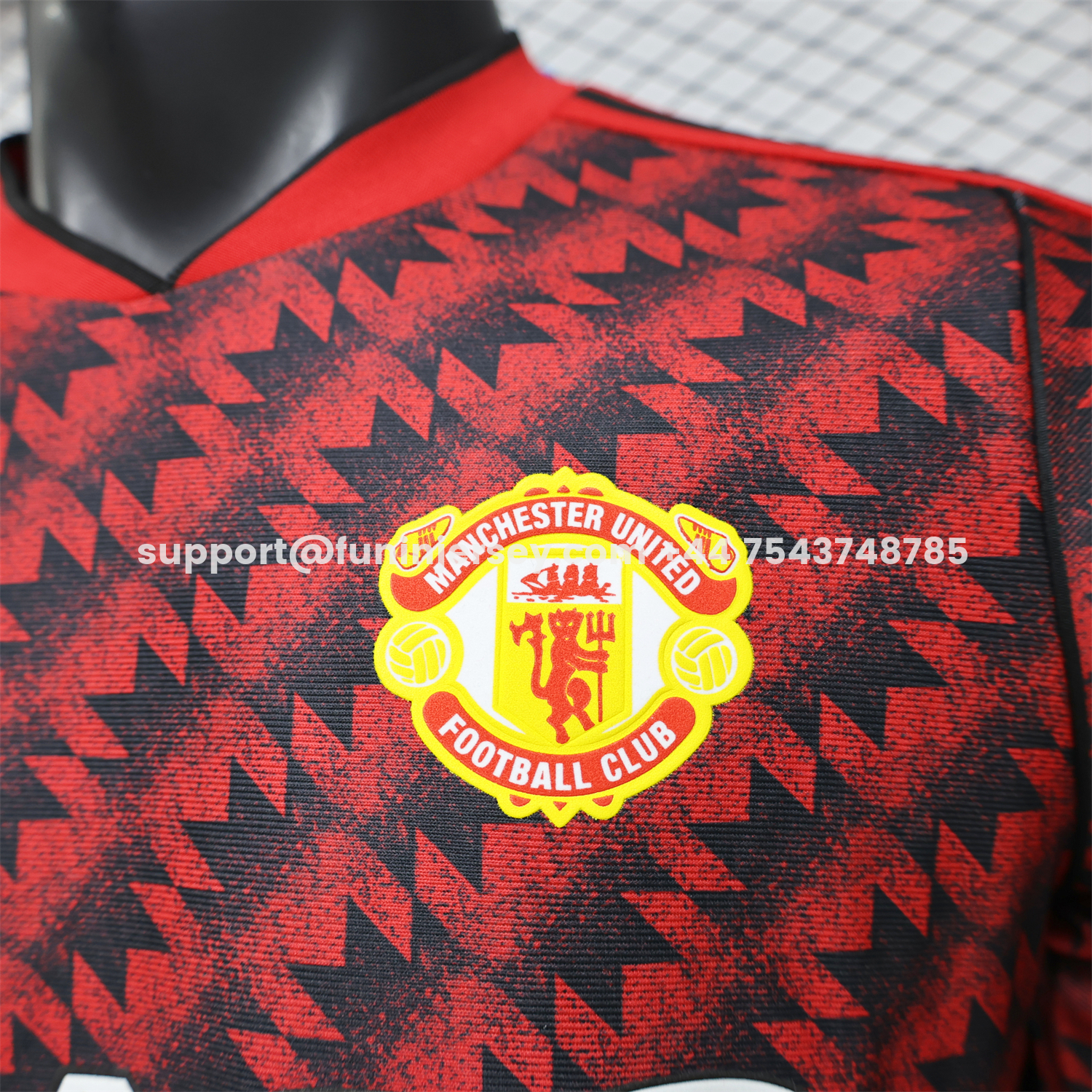 Funinjersey-Manchester United 26-27 Terrace Icon Retro Casual Style Red Jersey - Player Version