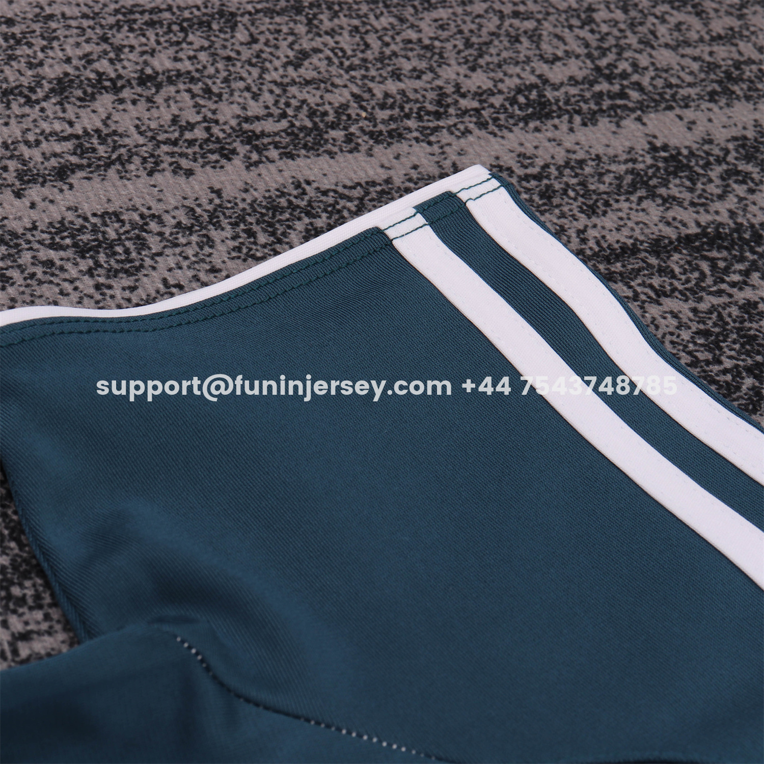 Funinjersey-Retro Liver.pool 2006-08 Away Kids Kit